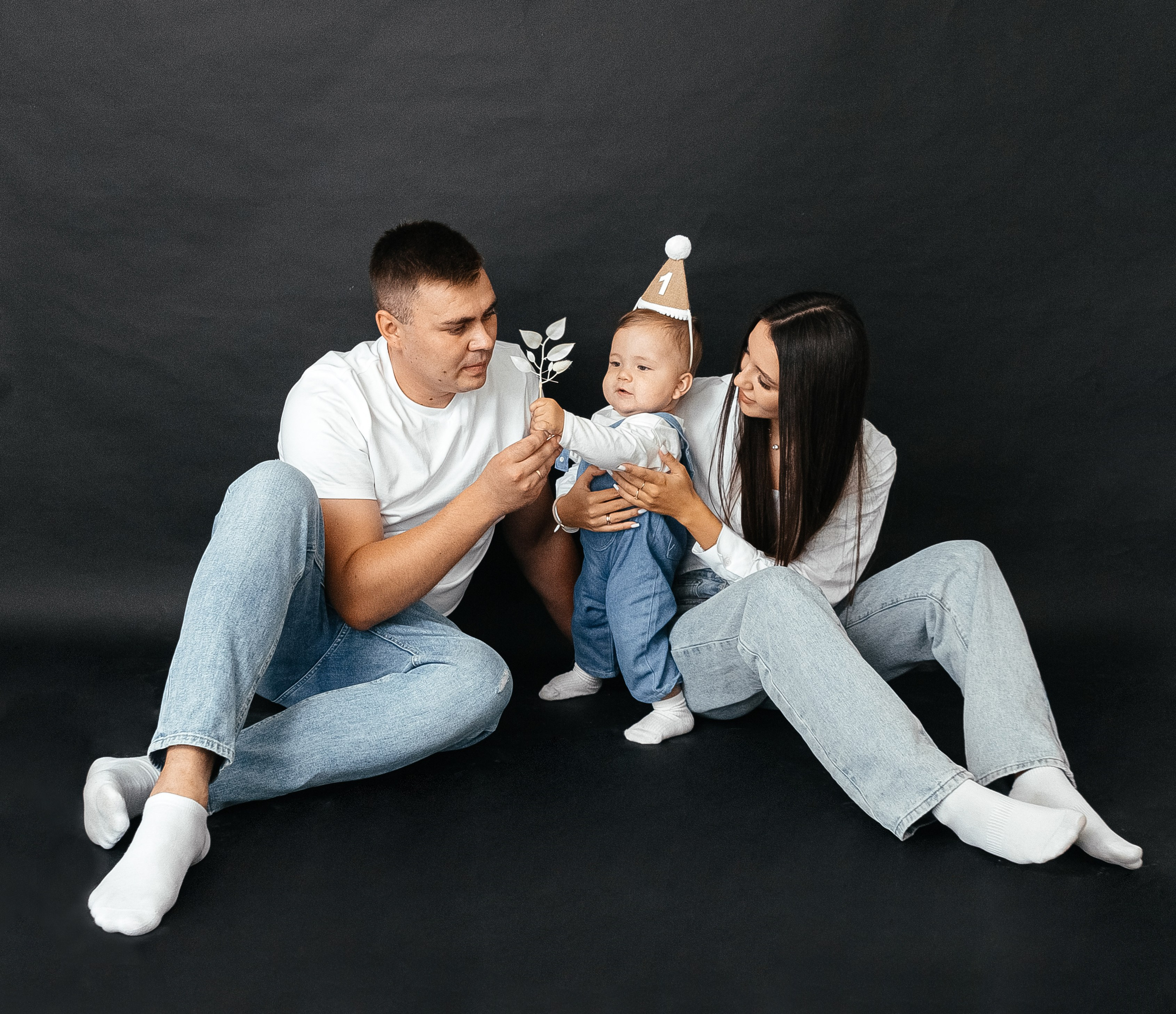 Тёме годик. Главная