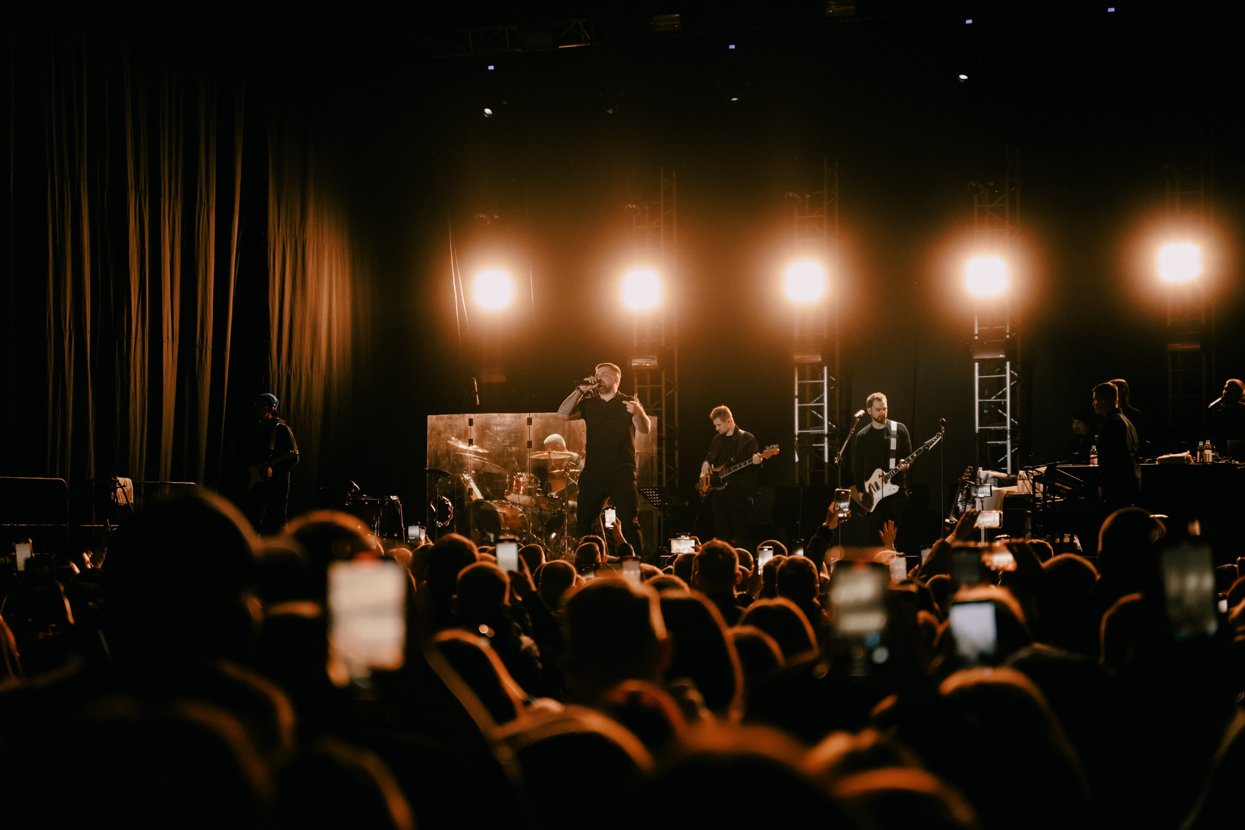 КОНЦЕРТЫ. Фотограф Максим Школьников