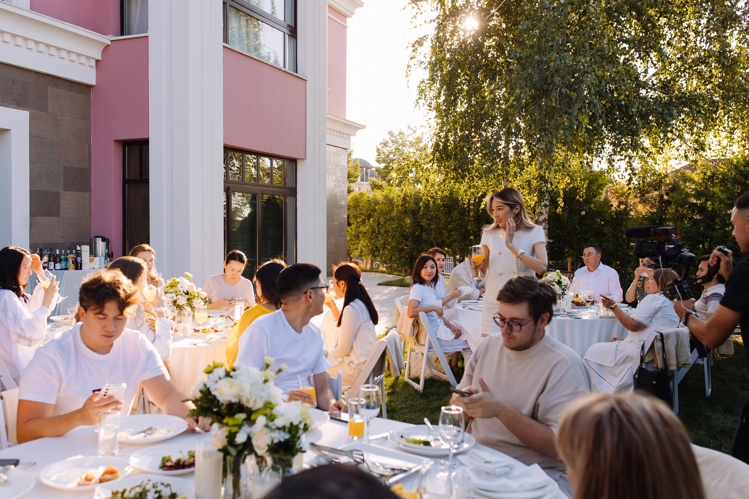 Репортаж. Свадебный и семейный фотограф в Алматы Laura Dosmann