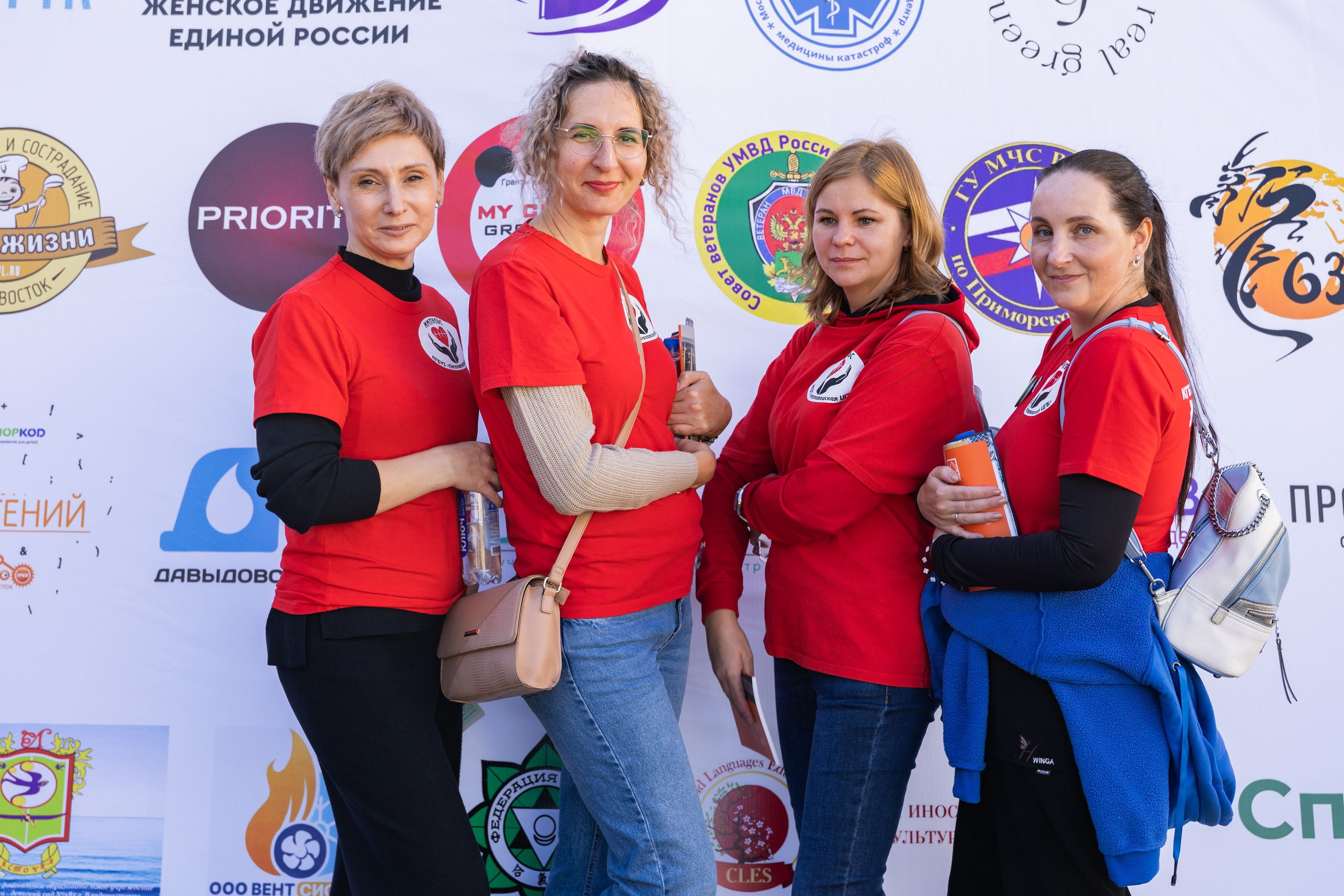 Олимпиада Первой помощи. Выпускные альбомы во Владивостоке