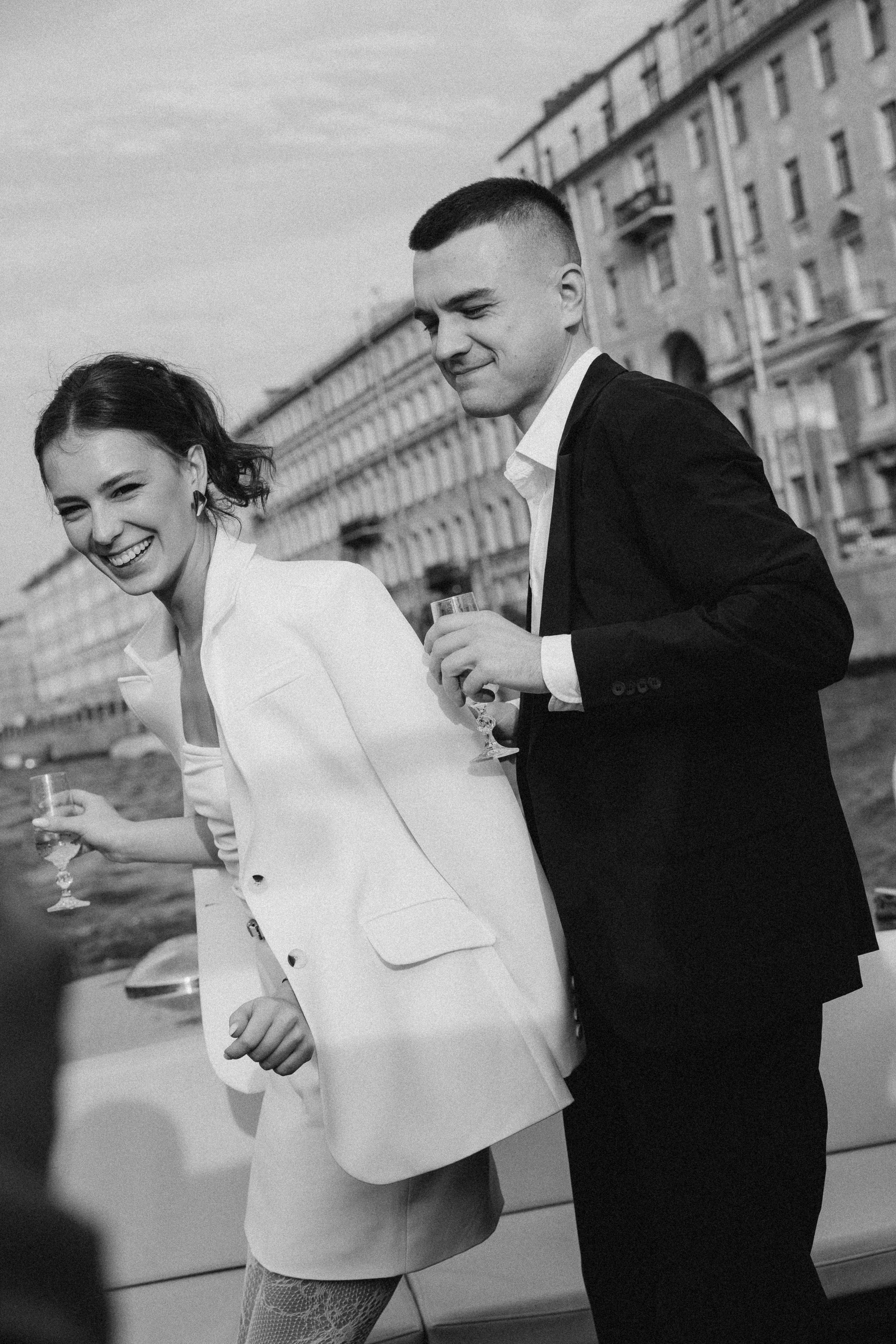 Только вдвоем под небом Петербурга. Свадебный фотограф Таня Караисаева