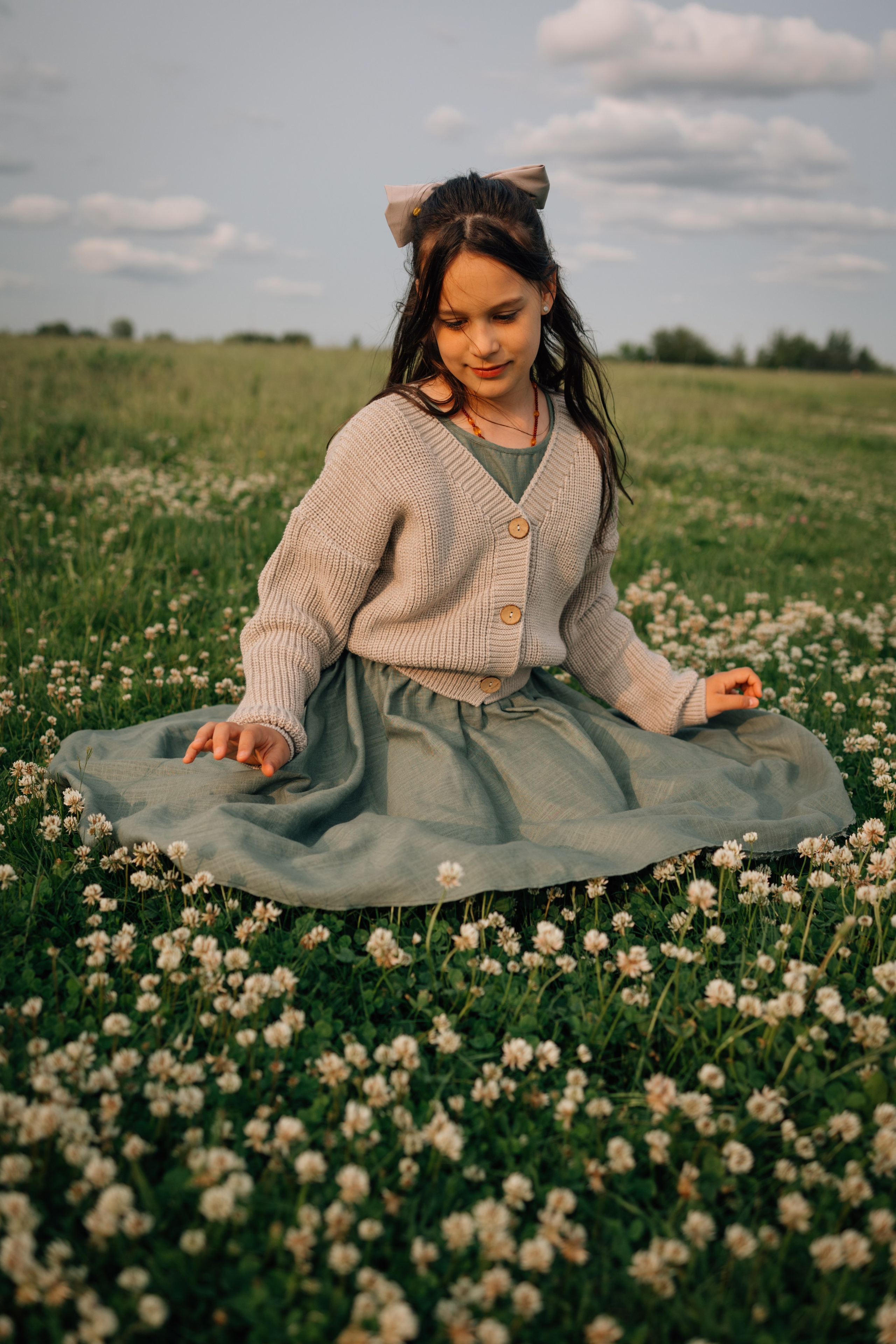 Анна, Марчелло, Настенька и Влада в поле. Фотограф Москва Светлана Кирюшина