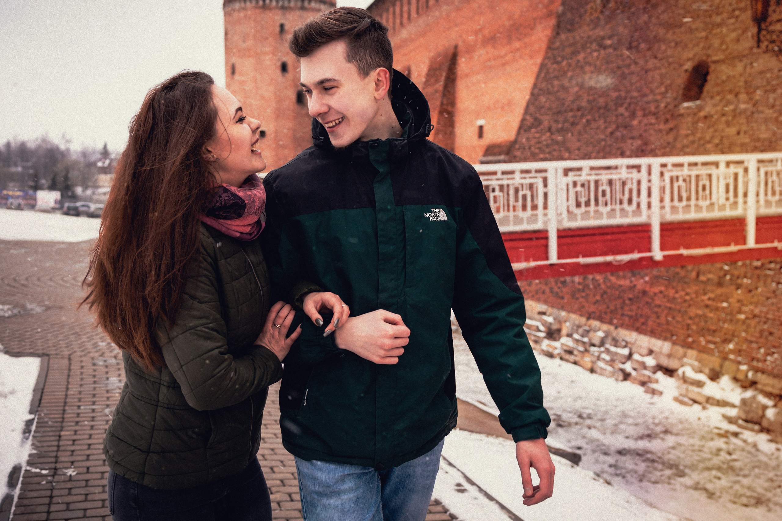 Денис и Зоя. Команда фотографов и дизайнеров в Егорьевске