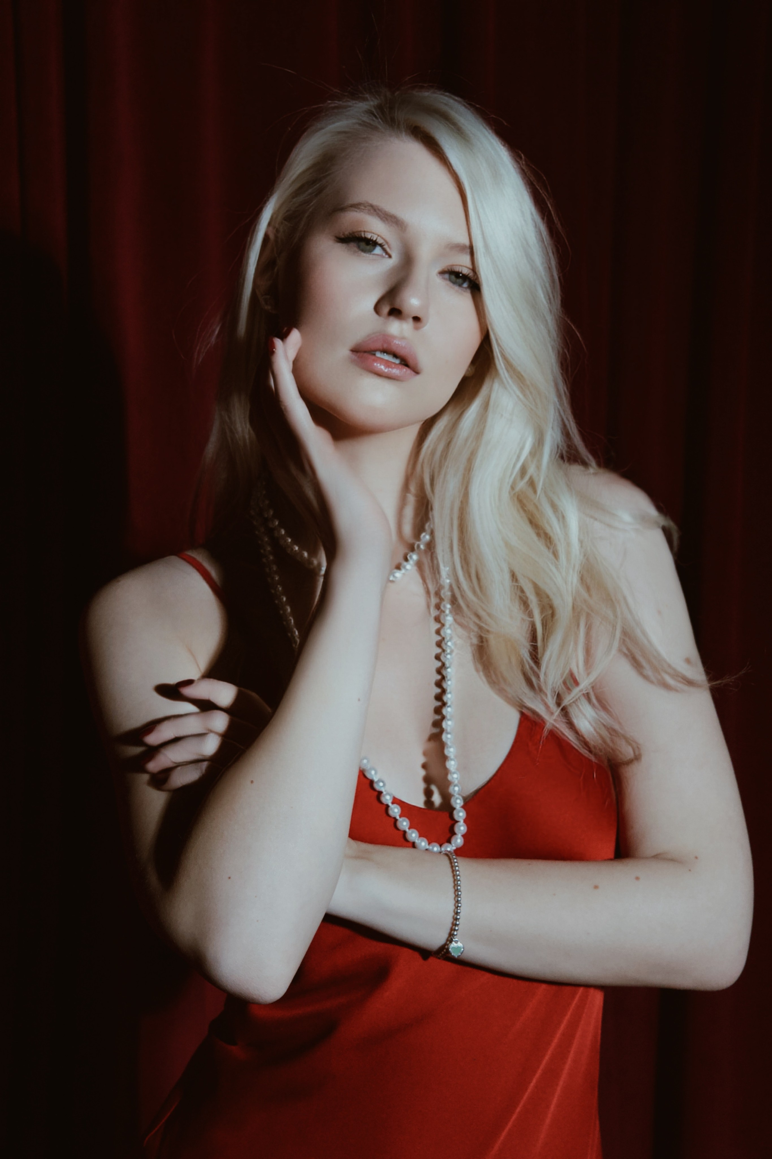 Анита. Женский фотограф в Москве Уварова Анастасия