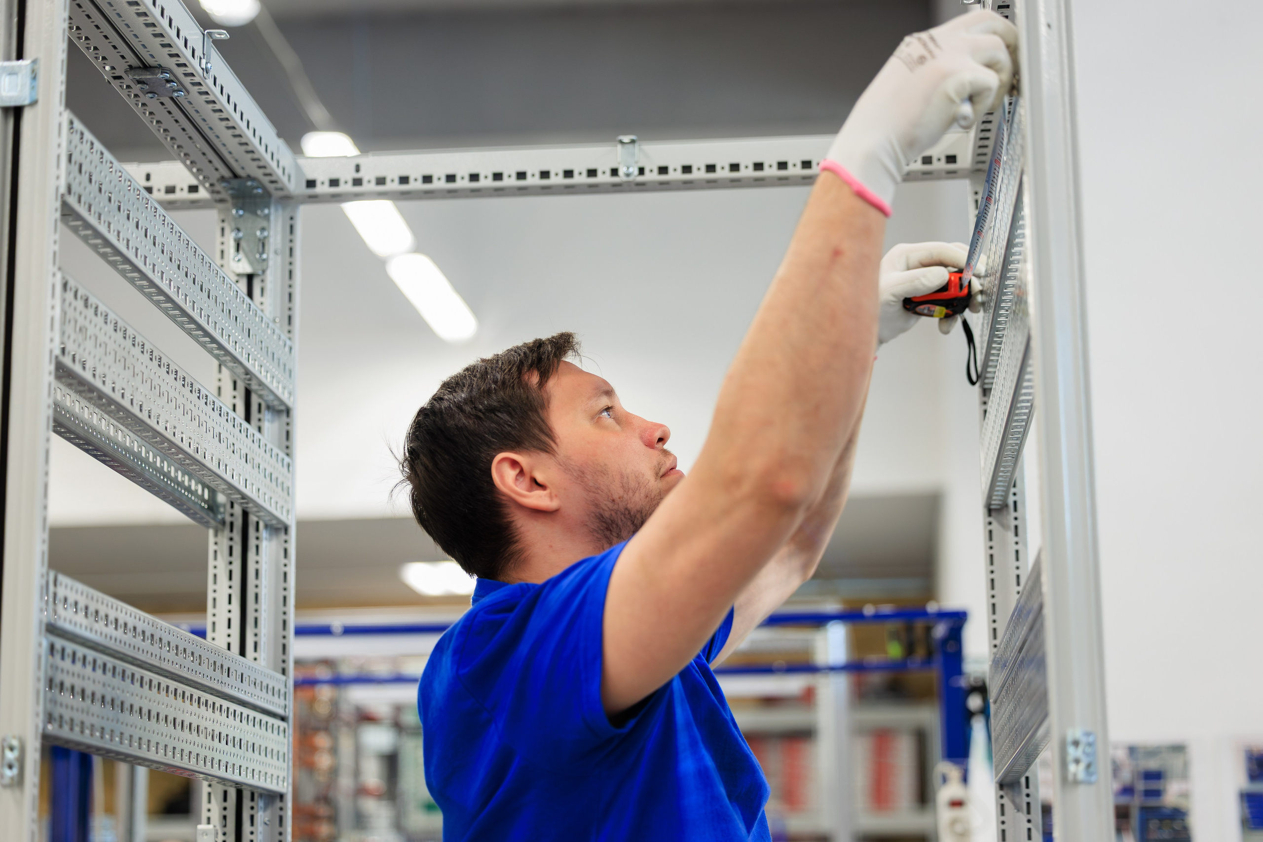 Вольтаг — Экскурсия по производству. Контент для бизнеса в Екатеринбурге Полдень Медиа