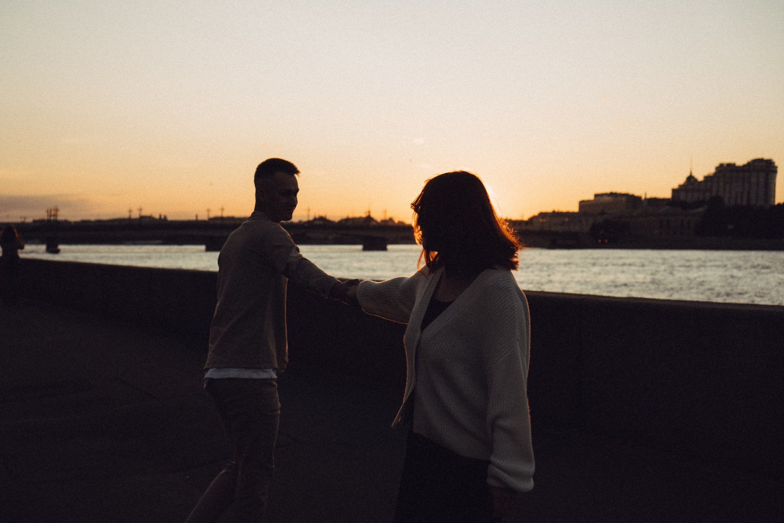 Любовная прогулка на закате. Профессиональный фотограф, Санкт-Петербург — Виктория Богомолова