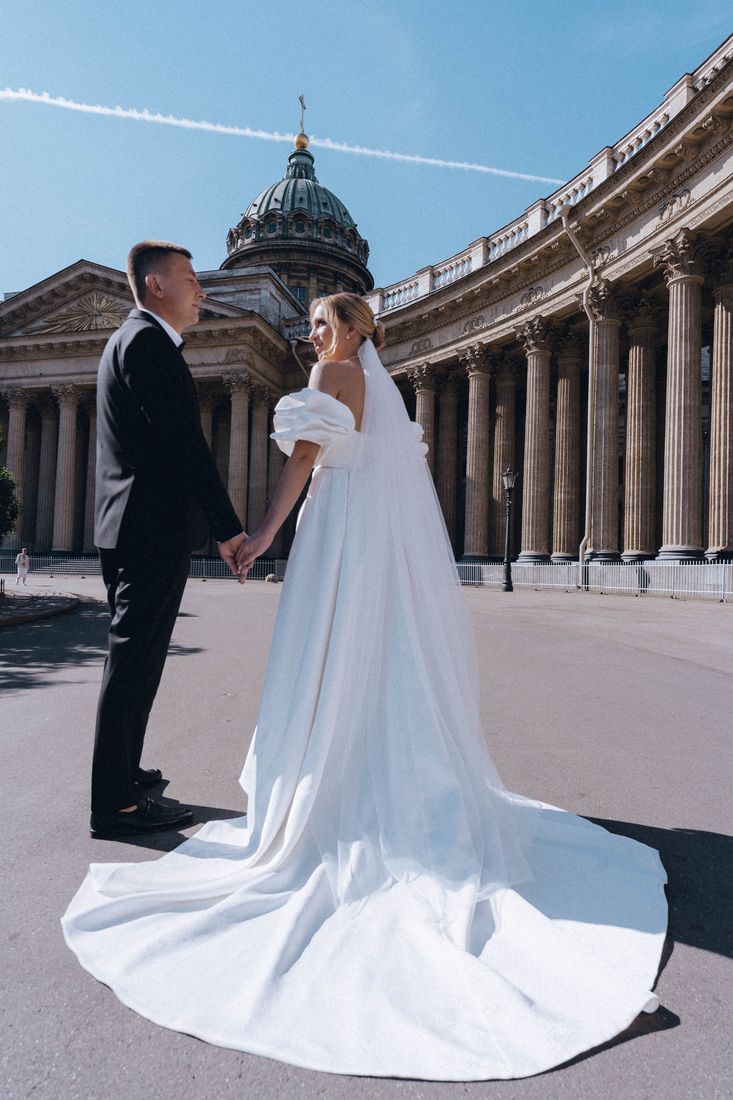 СВАДЕНБНАЯ СЬЕМКА НА КАТЕРЕ ПО КАНАЛАМ САНКТ-ПЕТЕРБУРГА И В АКВАТОРИИ НЕВЫ. Профессиональный фотограф, Санкт-Петербург — Виктория Богомолова