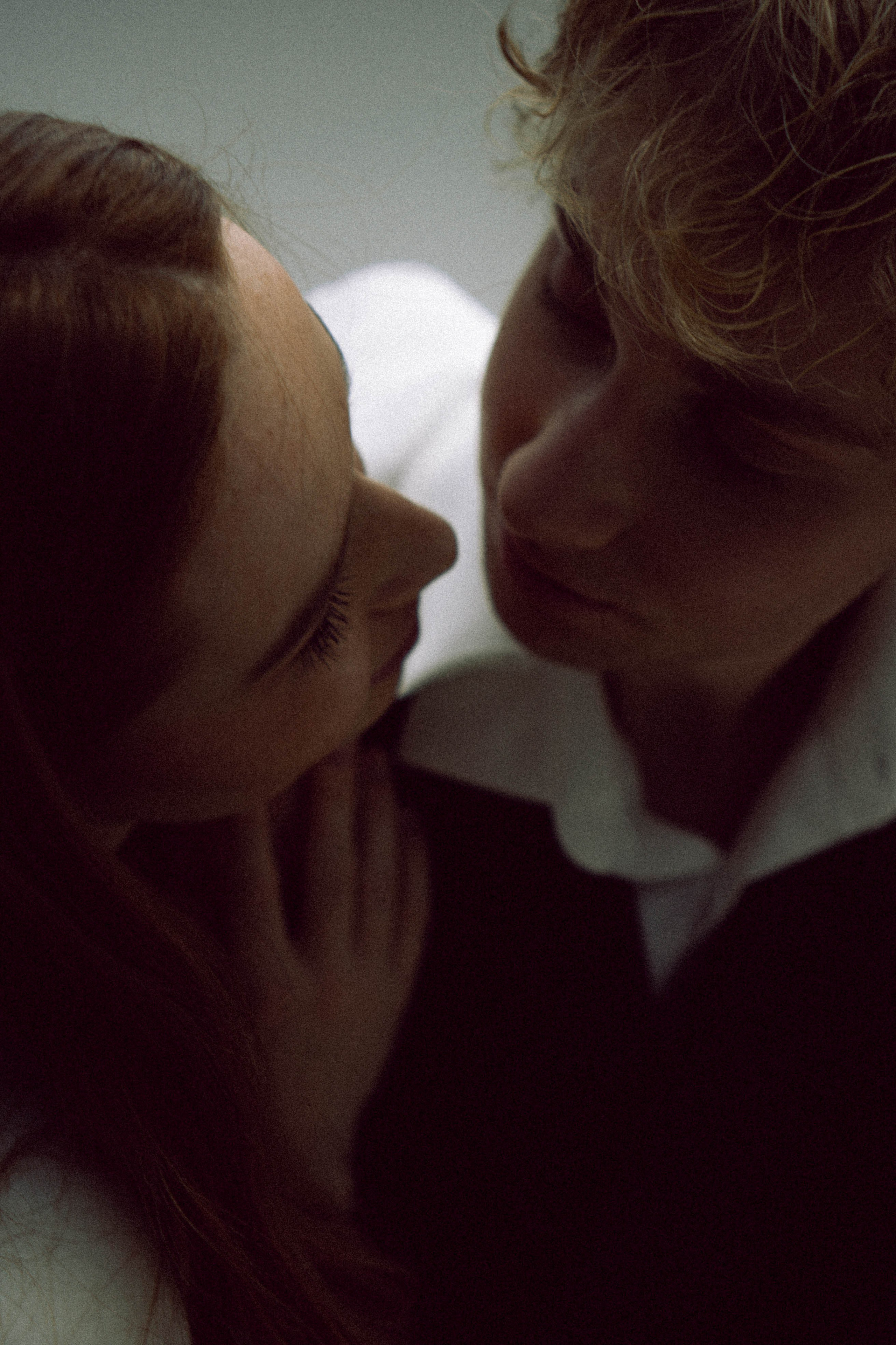 СВАДЕБНАЯ СЬЕМКА В ОТЕЛЕ. СБОРЫ ЖЕНИХА И НЕВЕСТЫ И ТАКЖЕ ТОР И ПОДГОТОВКА К ПРОГУЛКЕ. Профессиональный фотограф, Санкт-Петербург — Виктория Богомолова