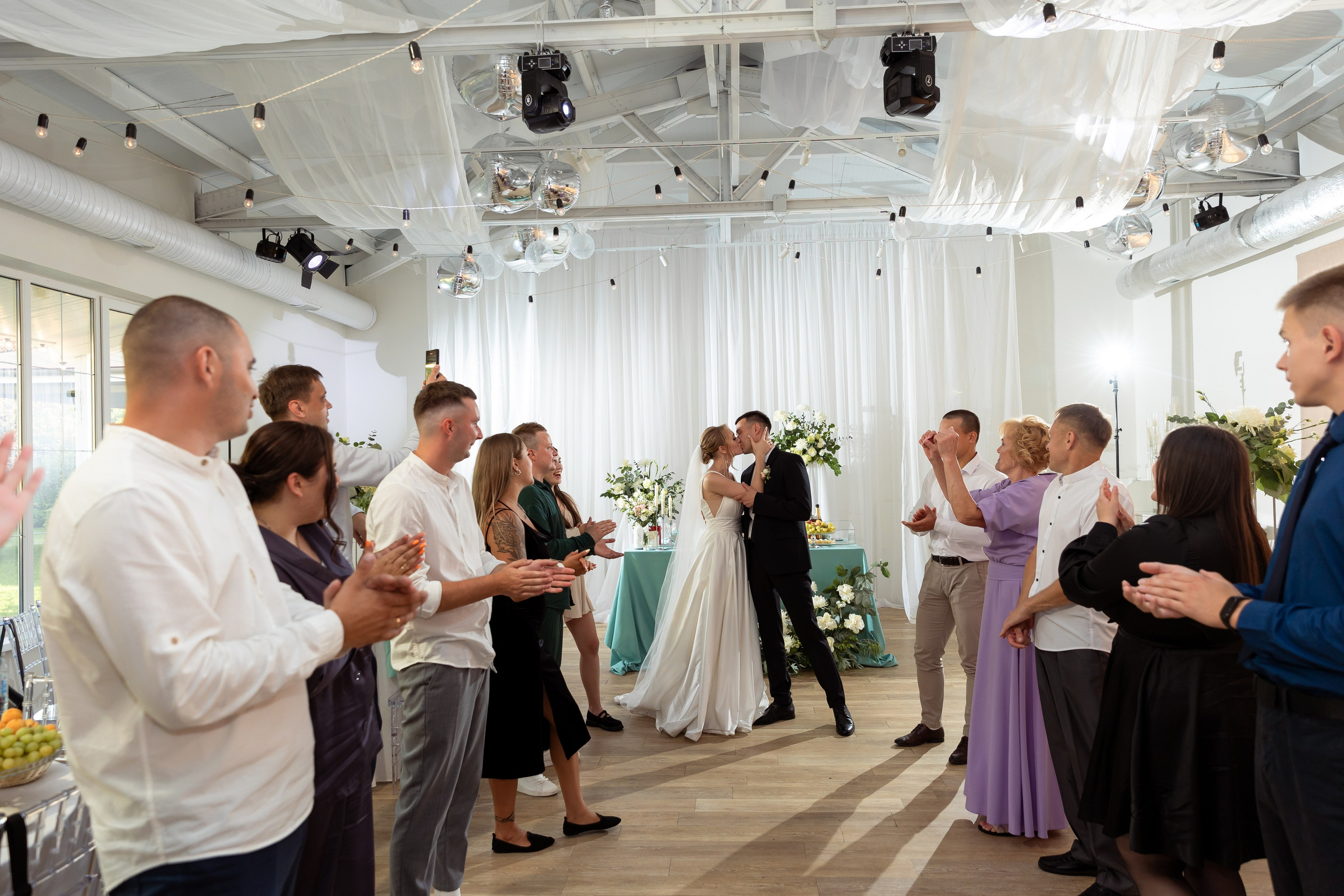 Екатерина и Николай. Свадебный и семейный фотограф Татьяна Ласкина в Великом Новгороде