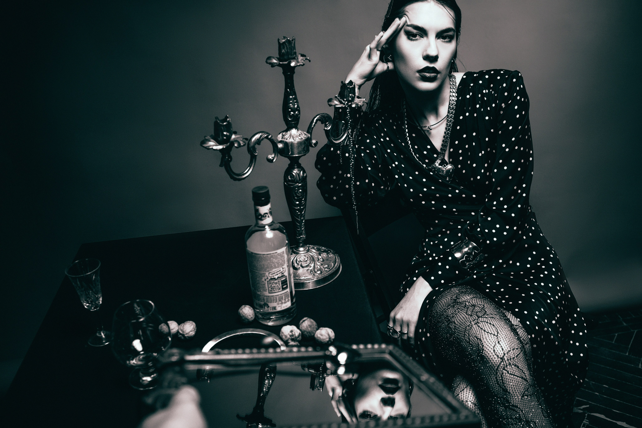 Взрыв. Лена, Лера, Тоня, Ефим