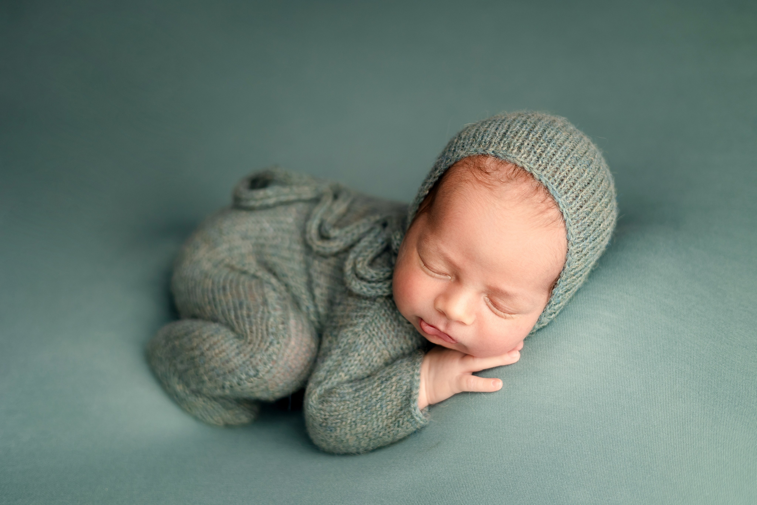 Новорожденные. Фотограф новорожденных