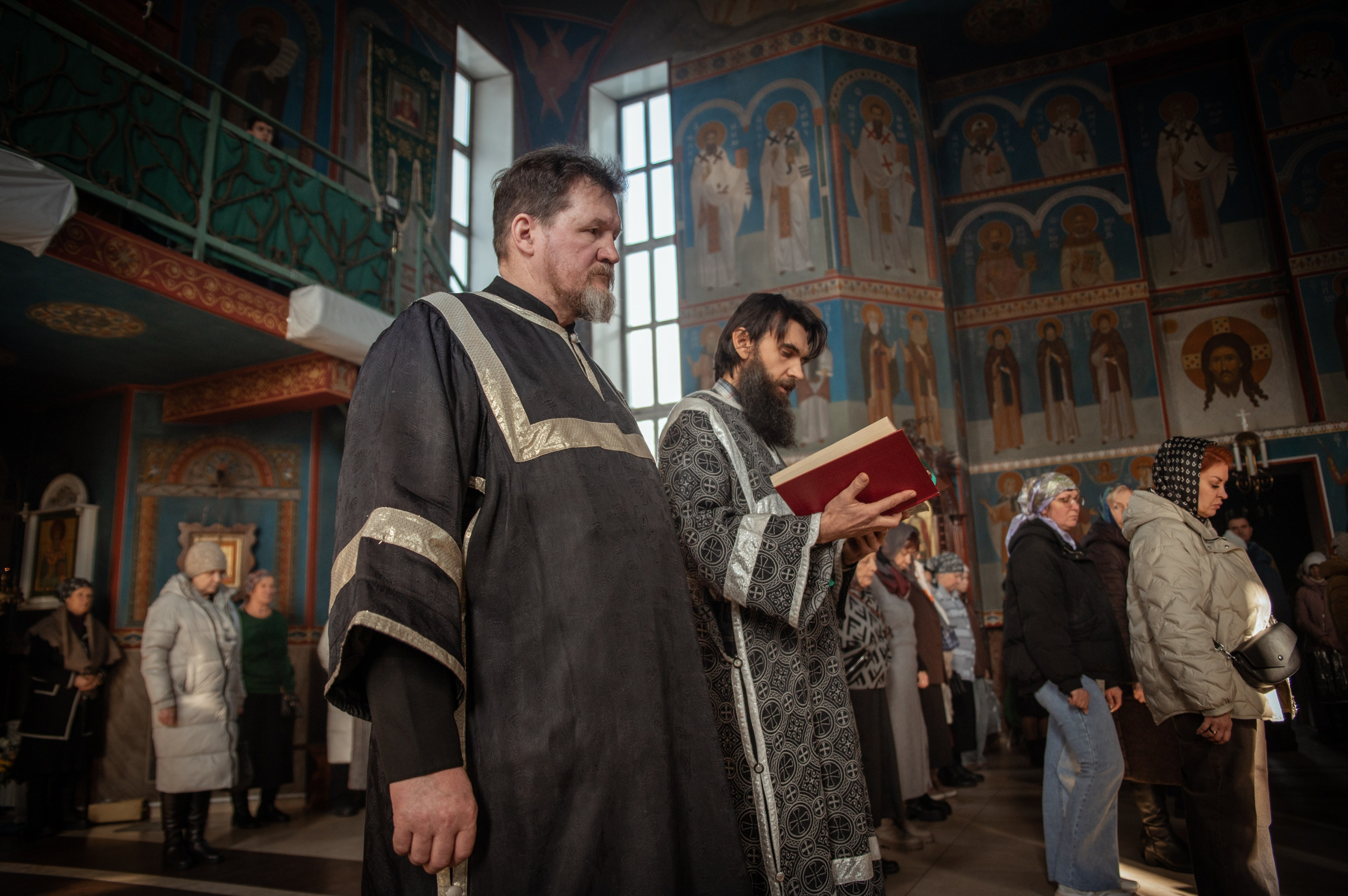 Преждеосвящение Даров. Храм Серафима Саровского. Церковный, семейный и репортажный фотограф Волгоград, Волжский