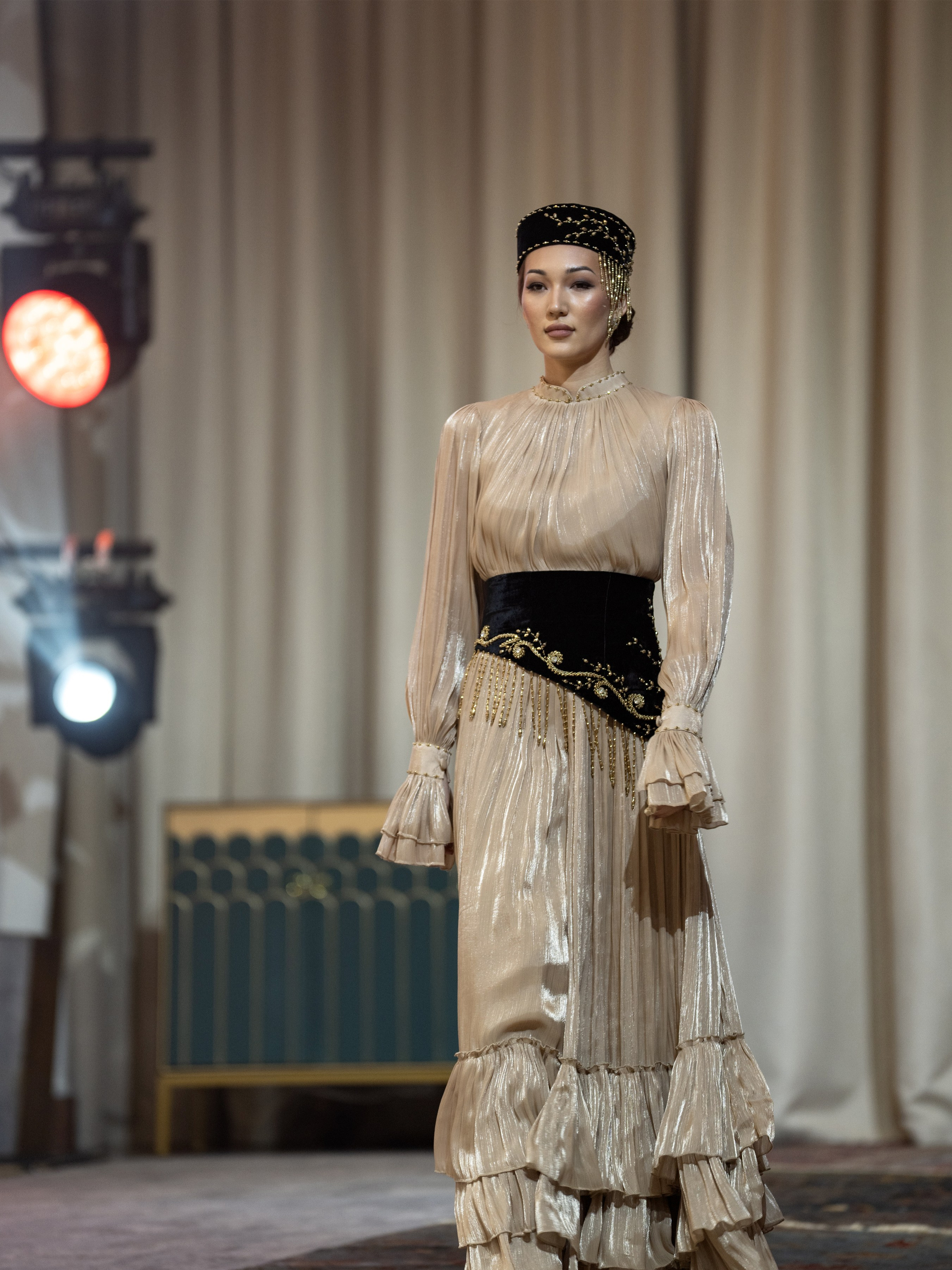 Khanshaiym brand. Сайт Алматинского НЮ АРТ, будуар и фэшн фотографа Дениса Карпенко