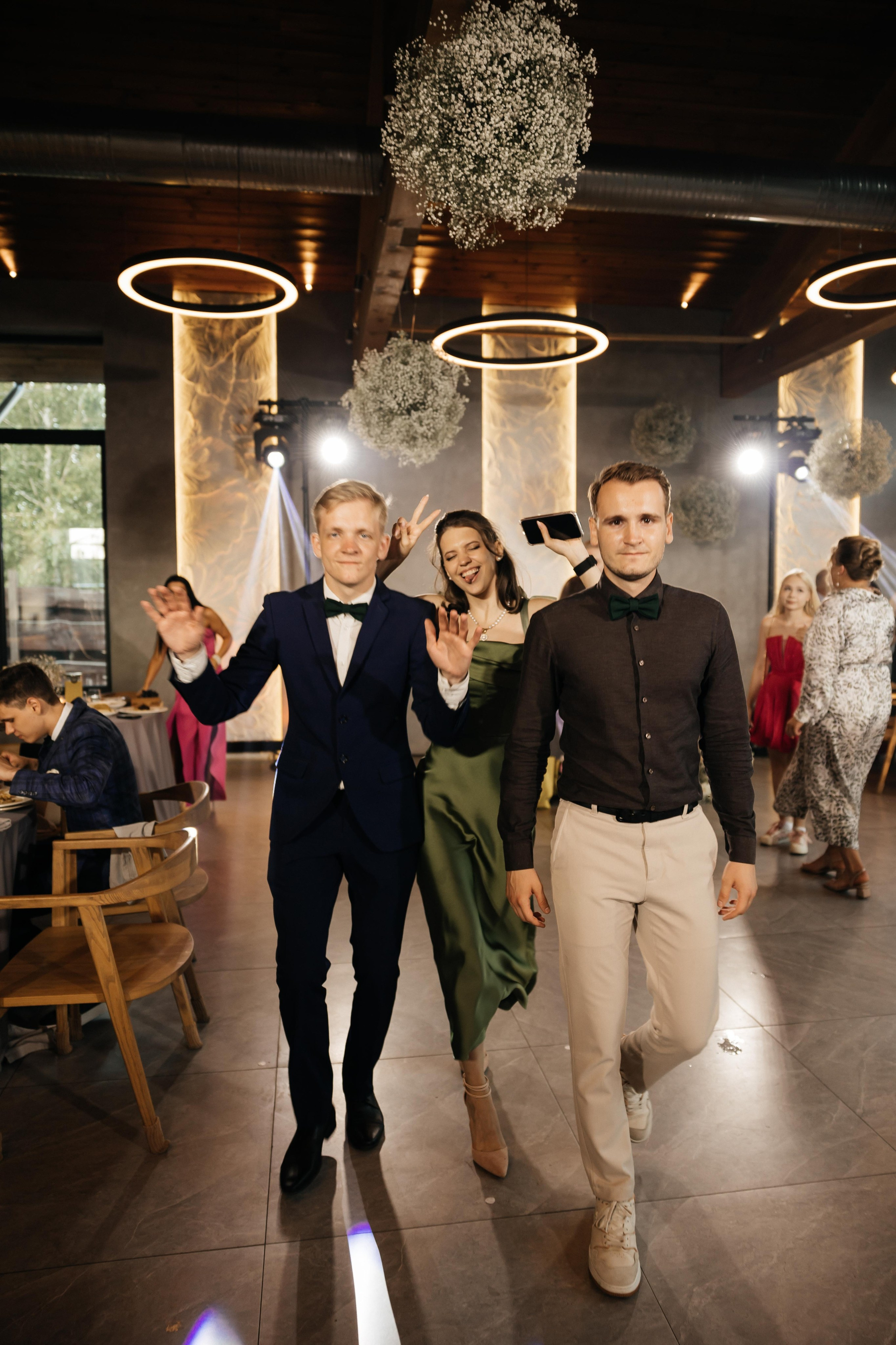 Свадебная история Тани и Саввы. Взлетаем. Свадебный и семейный фотограф Рассказова Виктория