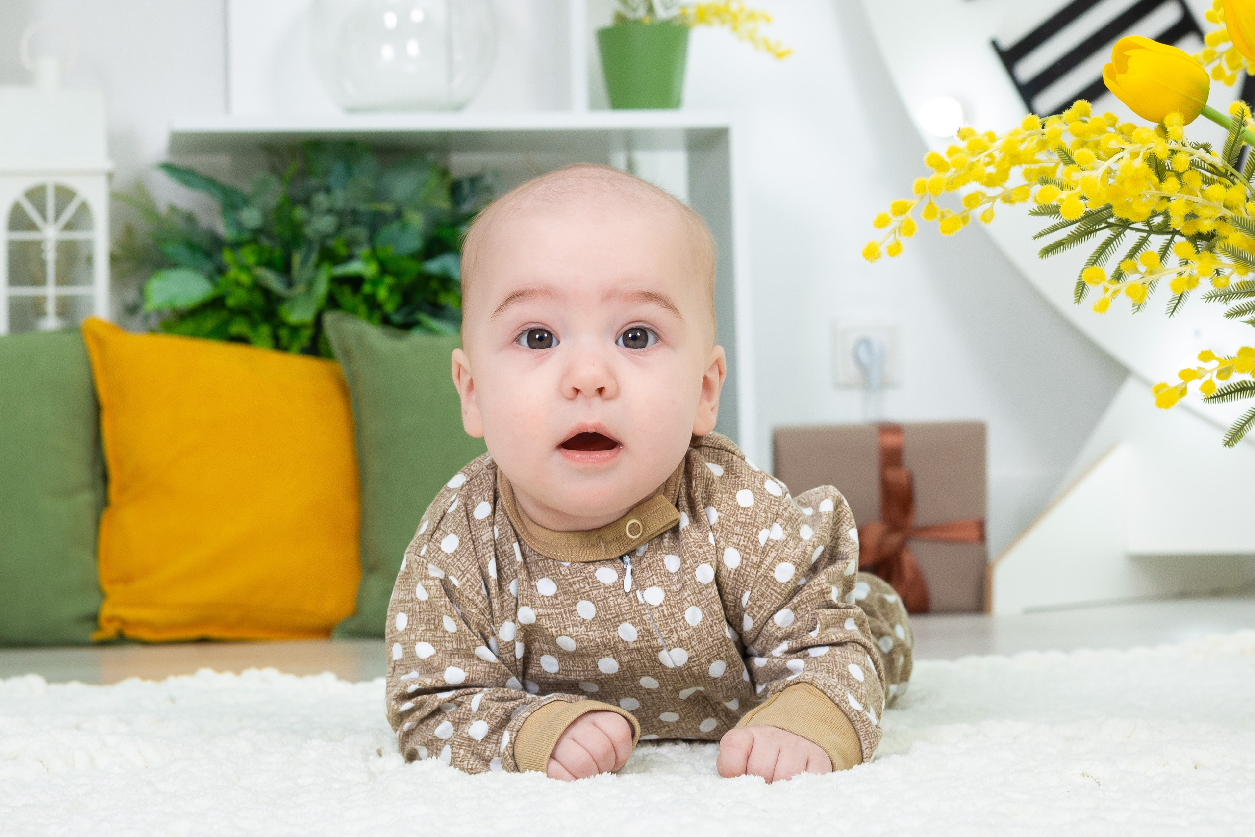 Семейная фотосессия в студии в екатеринбурге