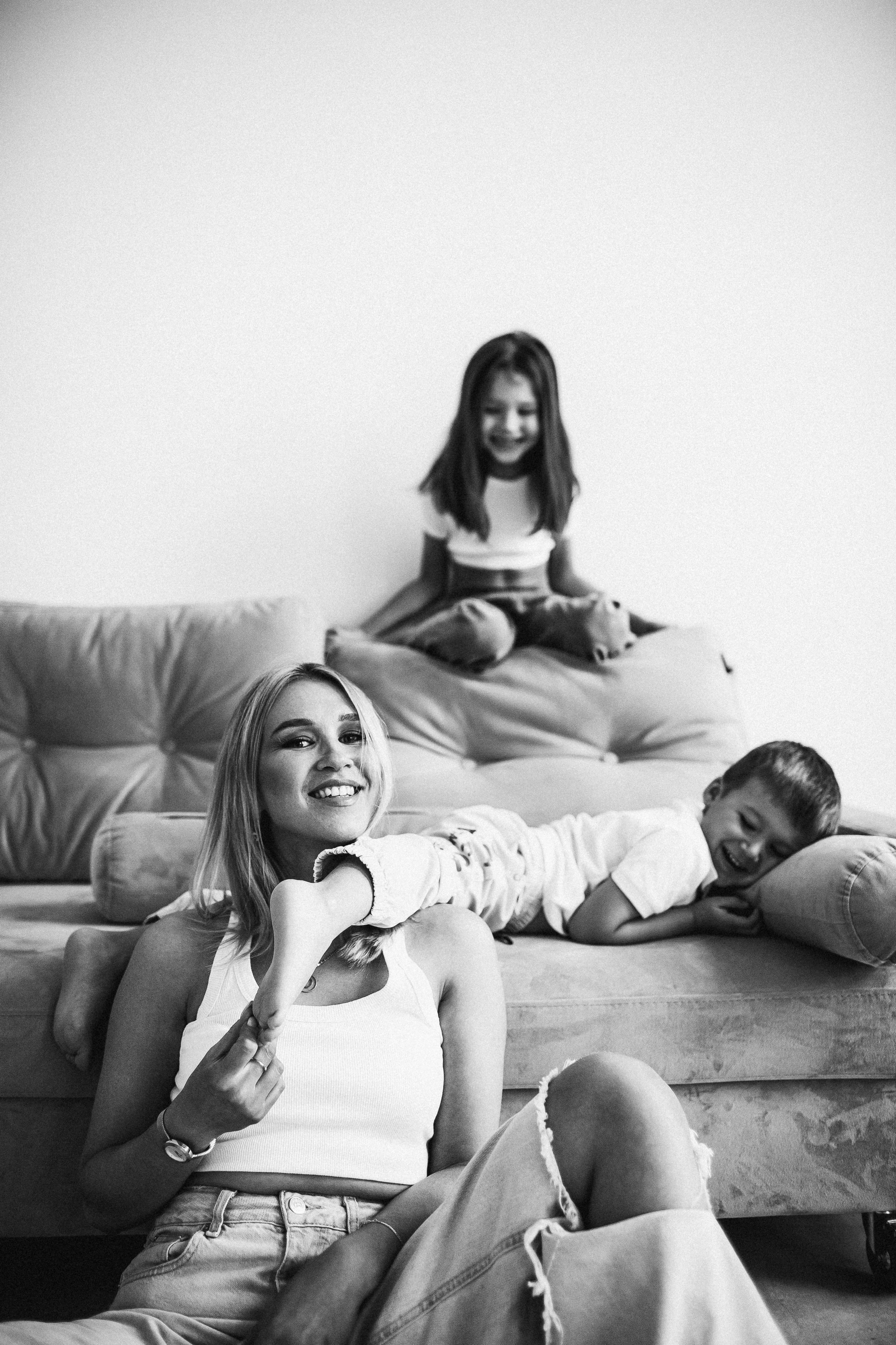 Женя с детками. Семейная съемка — это красивый способ признаться своей семье в любви