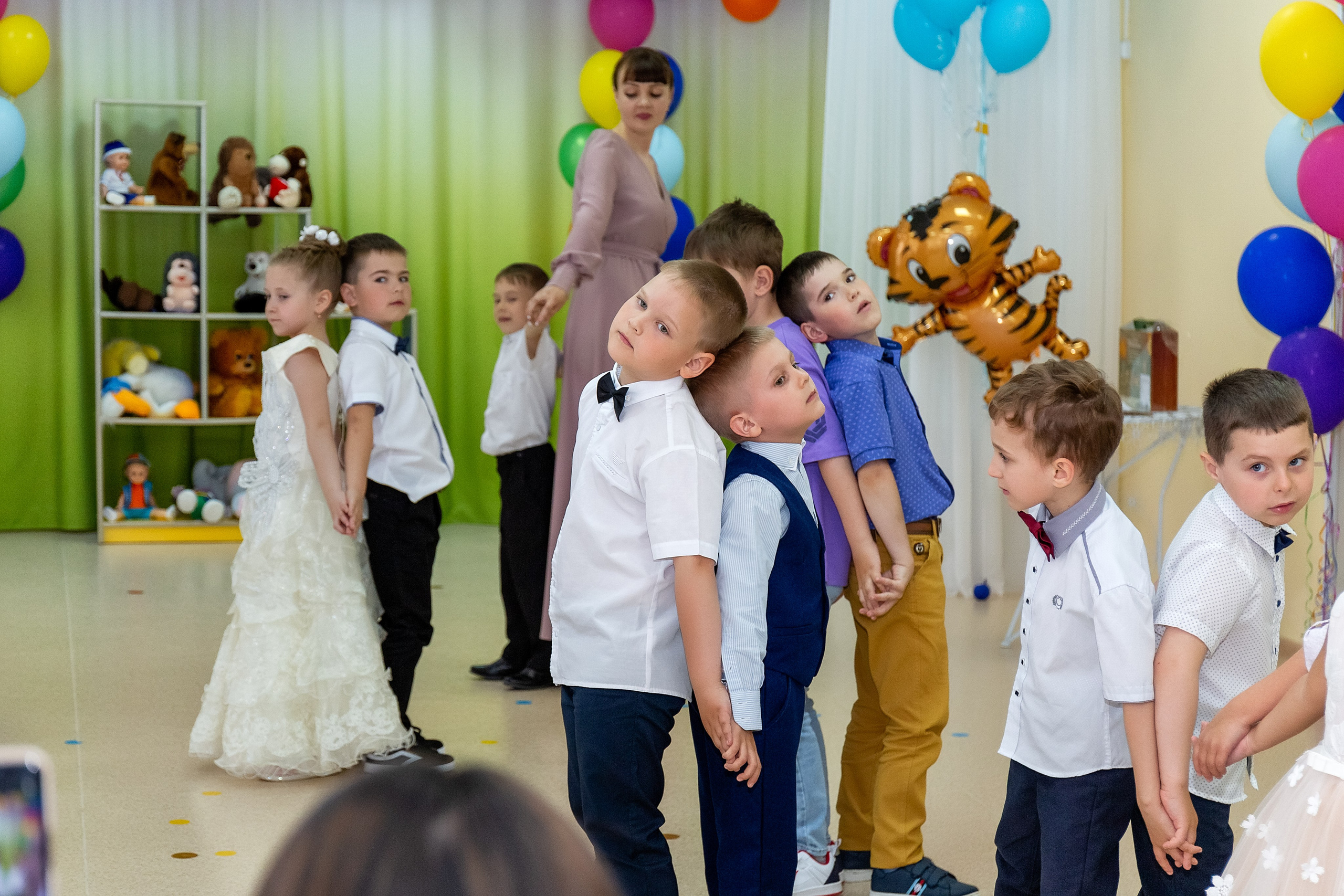 Выпускной. Детский сад «Тигрёнок». Стильный выпускной альбом Владивосток фотограф Вероника Мигачева