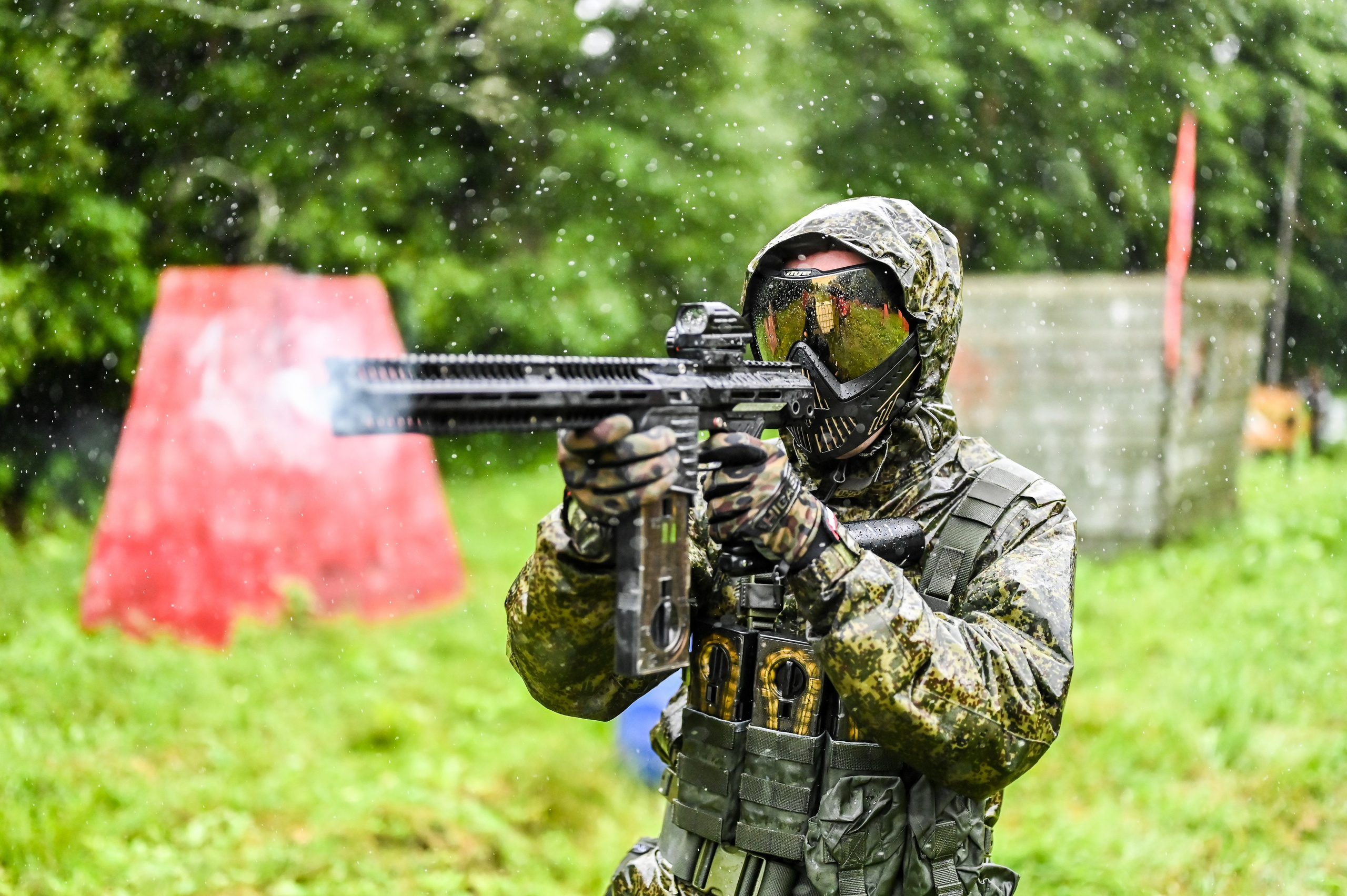 Пейнтбол в Дождь. Фоторепортажи Сахалина