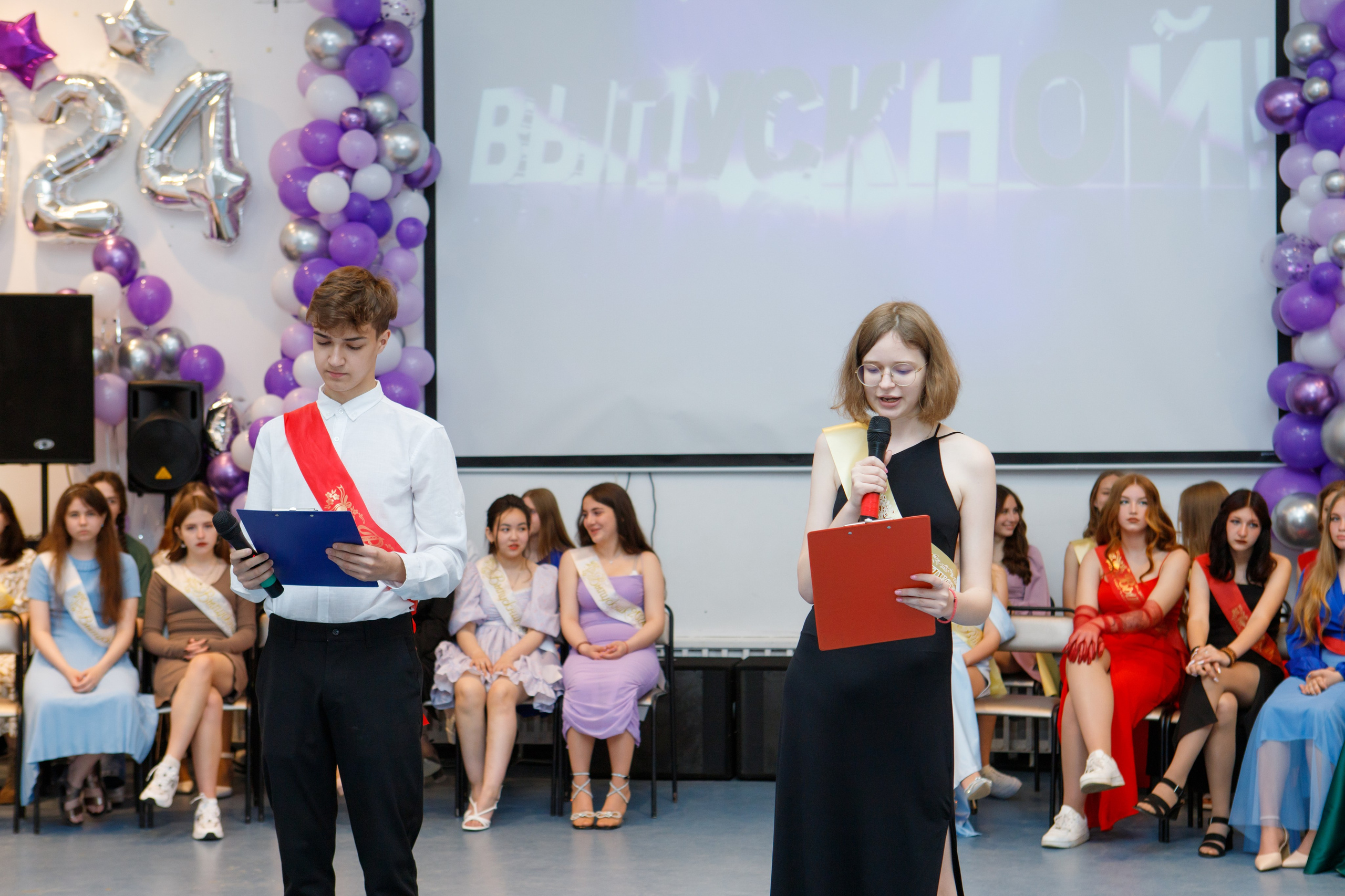 9 класс / Школа № 14 / Выпускной / г. Пушкино. Детский и семейный фотограф Мария Киселёва. Москва