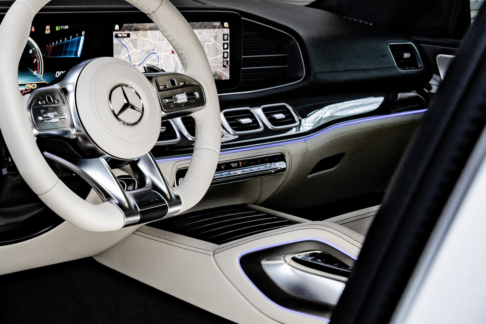 Рекламная съемка автомобилей. Автоспортивный бренд фотограф в Москве — Виктория Логинова