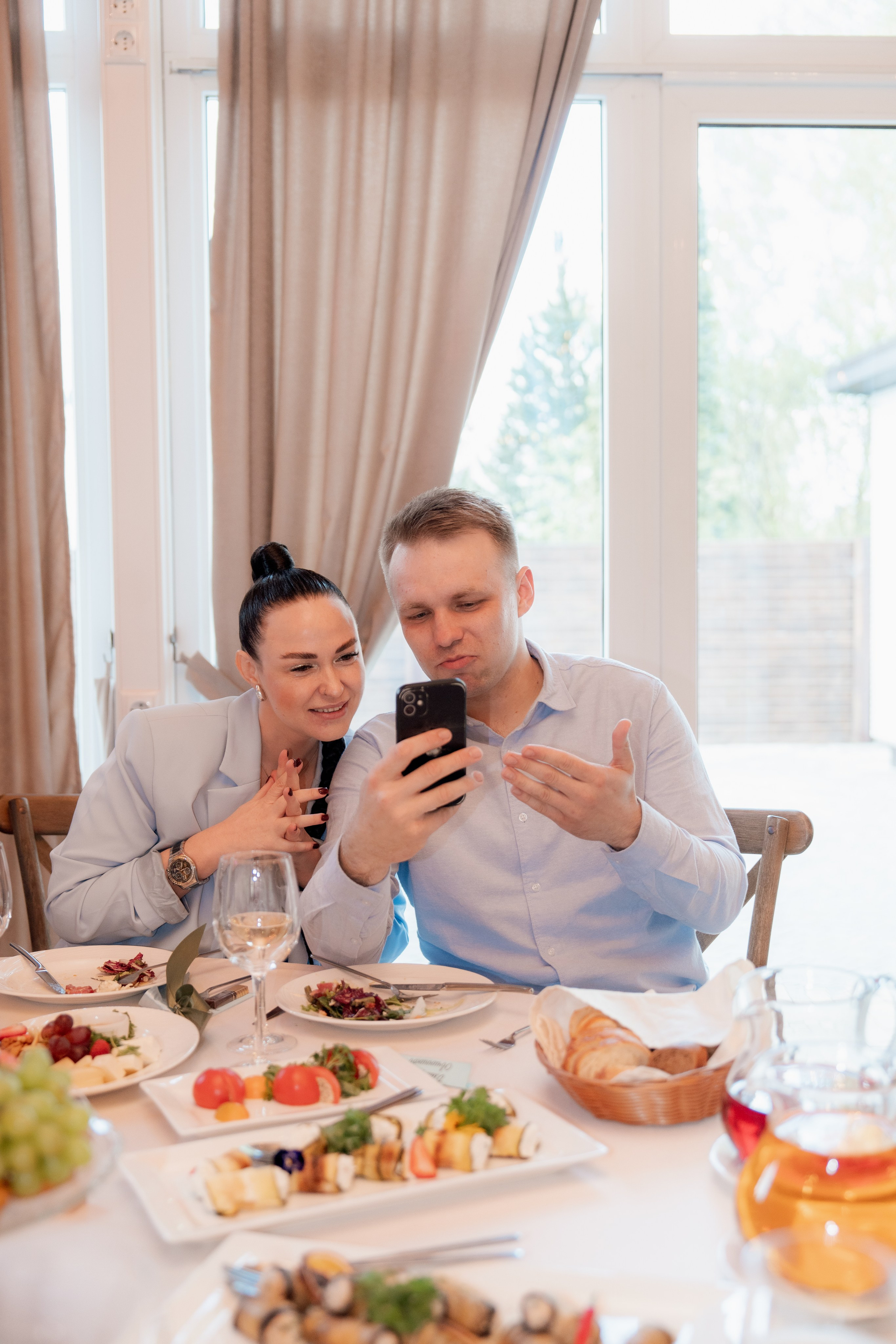 Алиса и Влад. Полный свадебный день (утро, усадьба, прогулка, выездная регистрация, банкет). Дата съемки 26.04.2025. Свадебный фотограф Москва