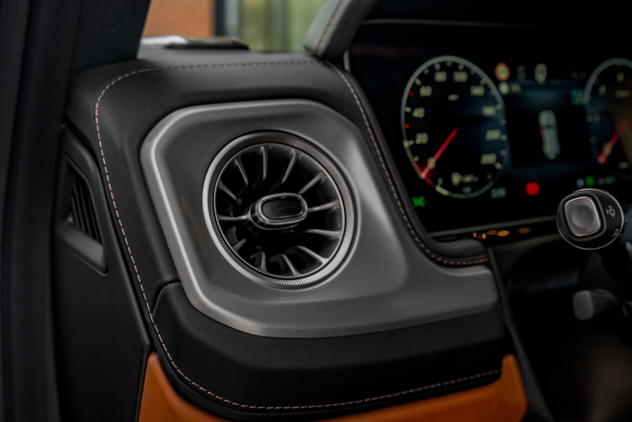 Mercedes-Benz G63