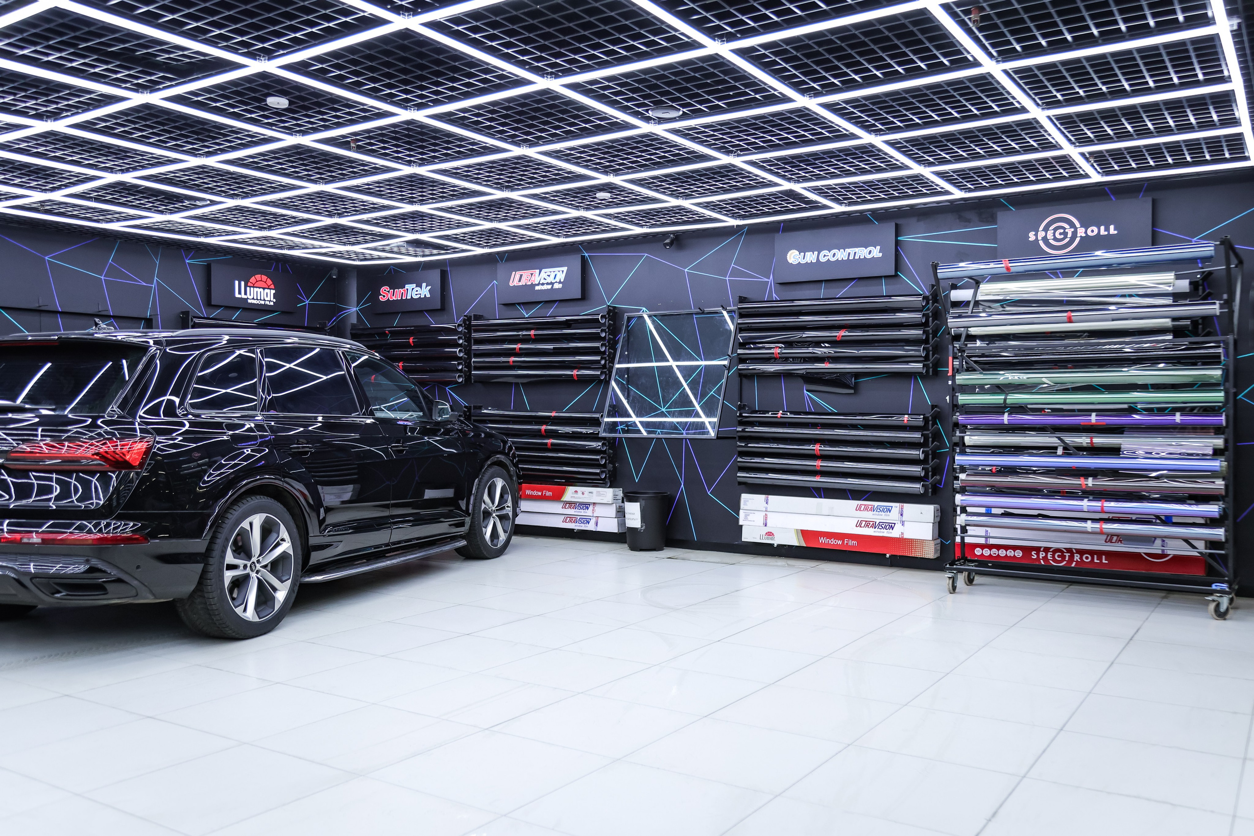 LUXE AUTO DETAILING. Mixturecaptures