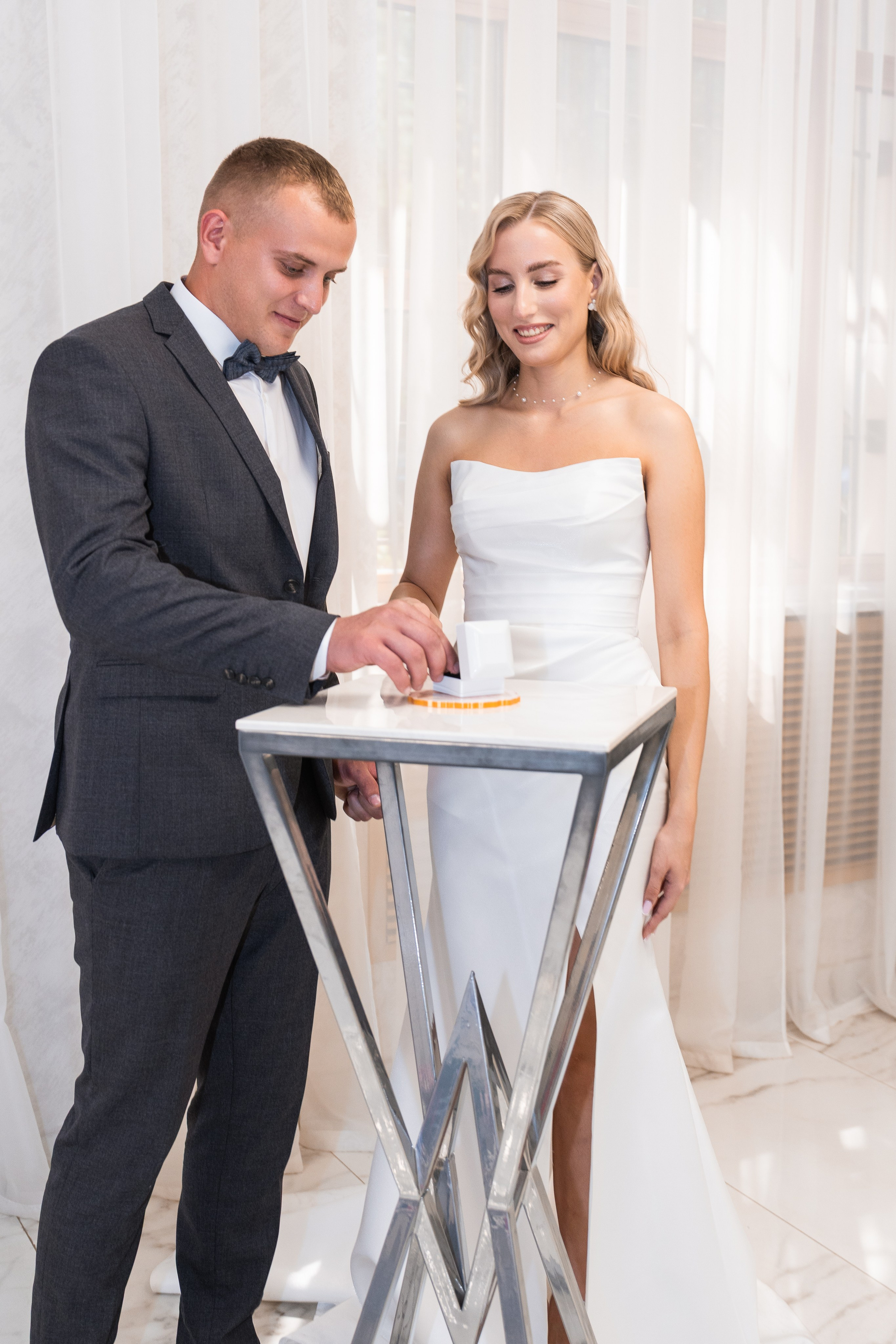 Свадебная фотосессия в Москве, регистрация в Кутузовском ЗАГСе Москва. Свадебный фотограф в Москве Анна Полушина