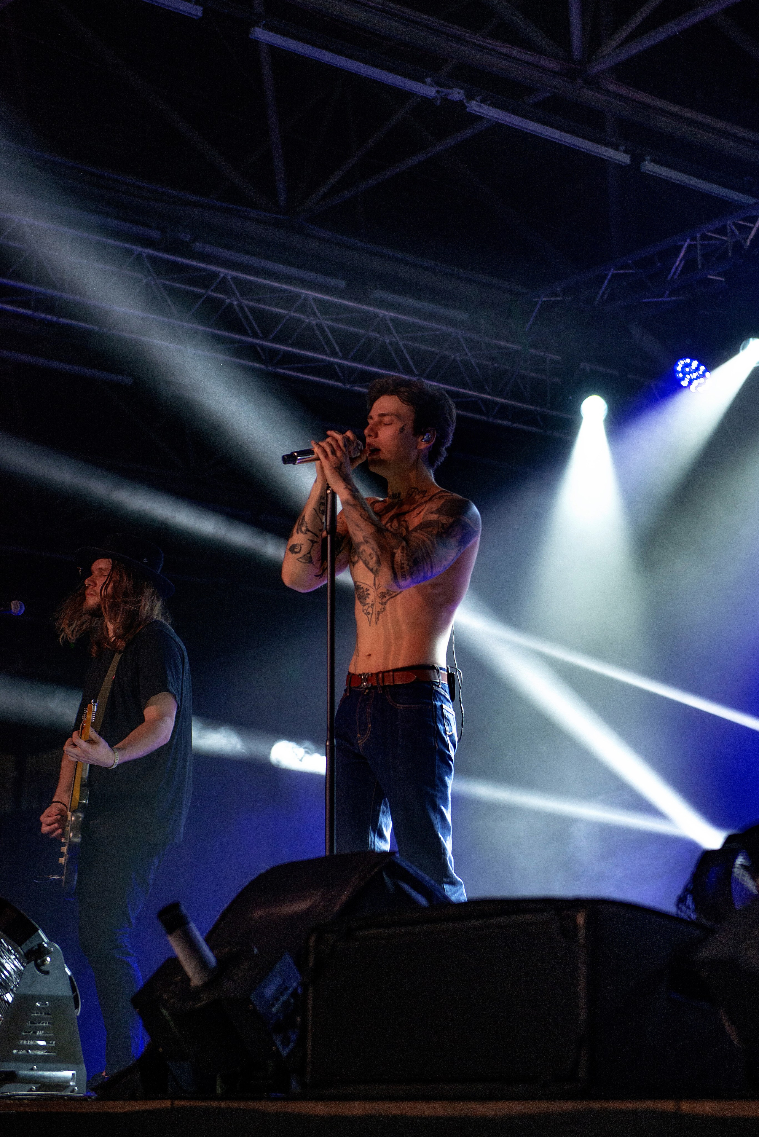 Концерт Хolidayboy. Школьный, фэшн фотограф в Тюмени и в России Ирина Королева