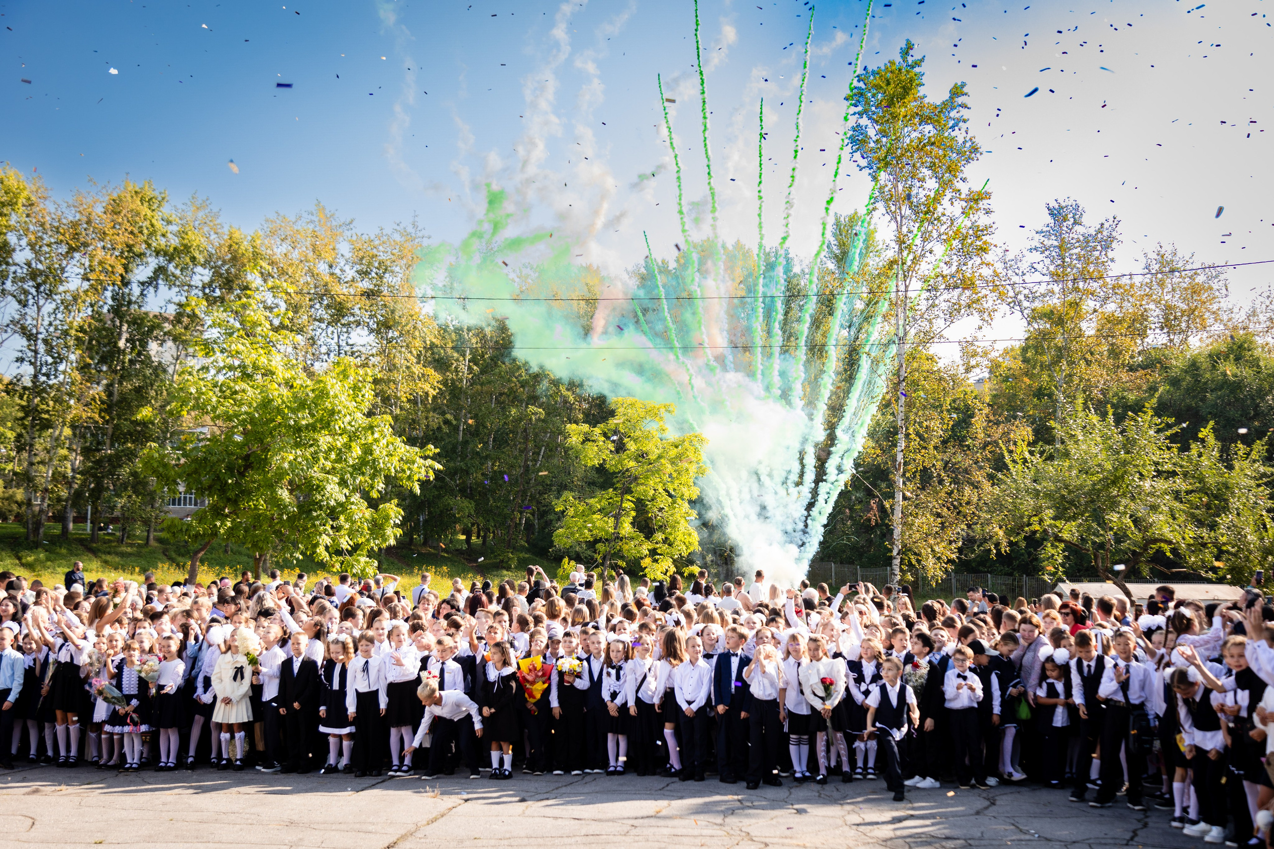 Гимназия № 50. Детский фотограф видеограф в Хабаровске Михаил Орлов