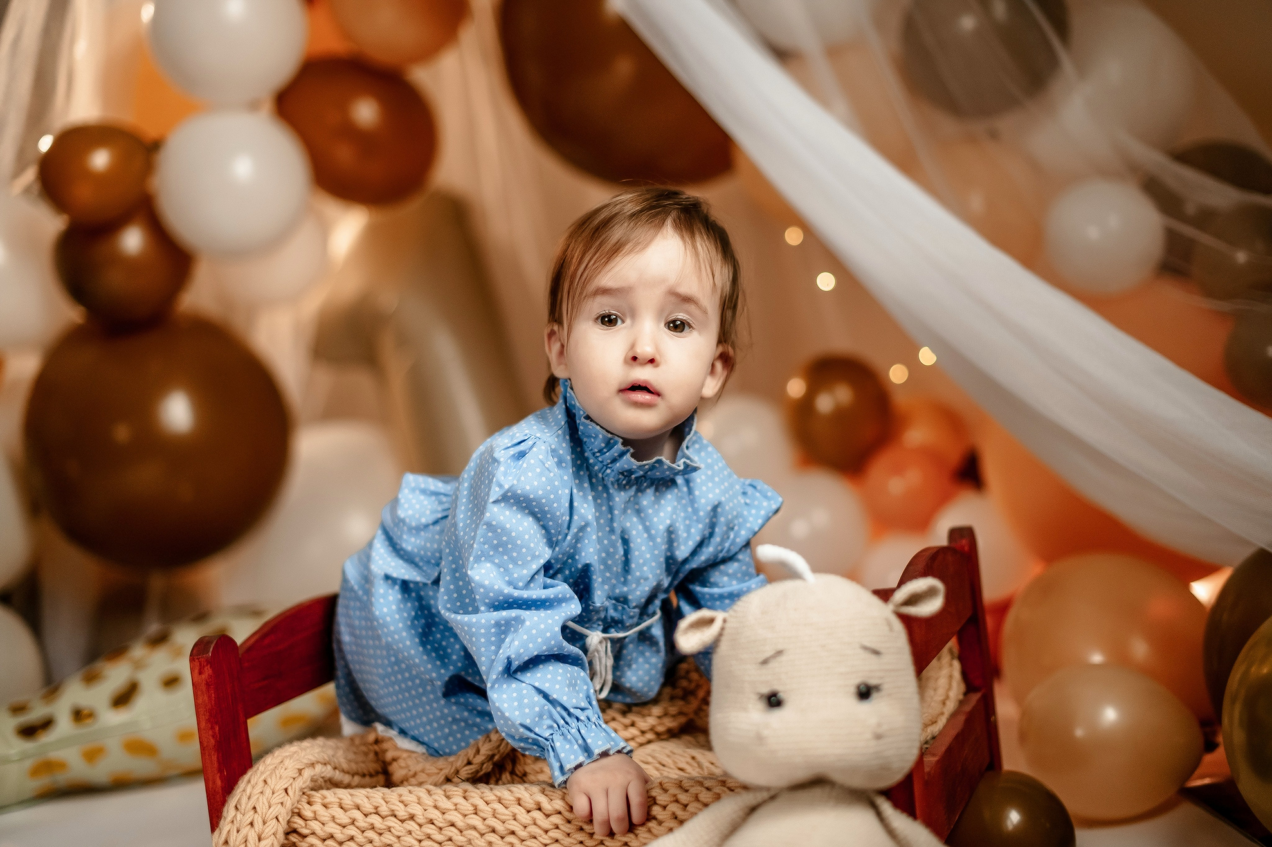 Годовасие с шариками. Фотограф Котова Валентина