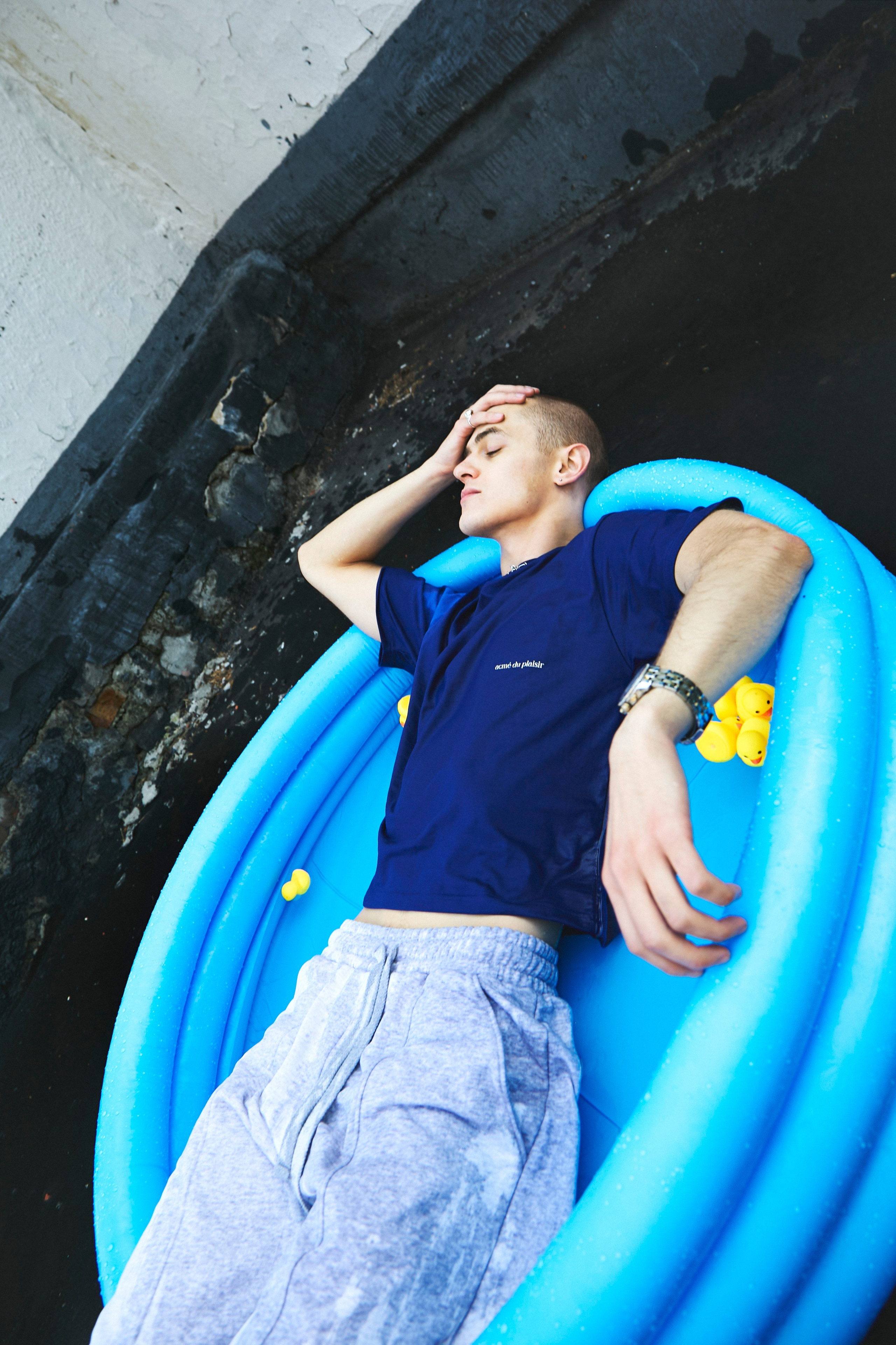 Acme Du Plaisir. Arina Kharakhashian