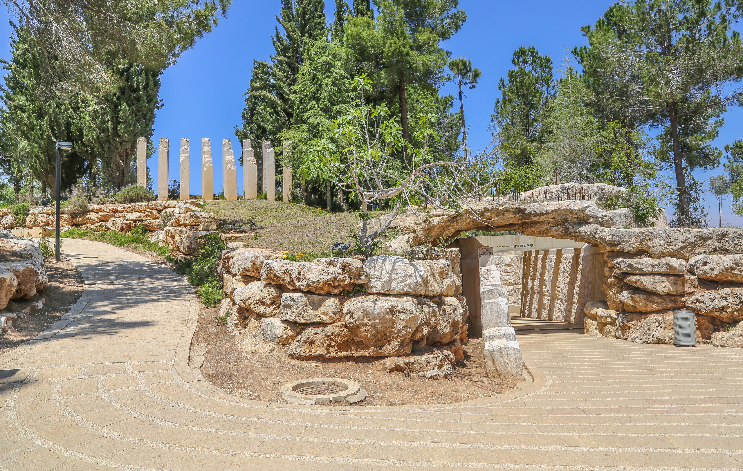 Израиль: Яд ва-Шем в День Победы. Дарья Письменюк / Darya Leitstern — фотограф, музыкант, журналист, путешественник