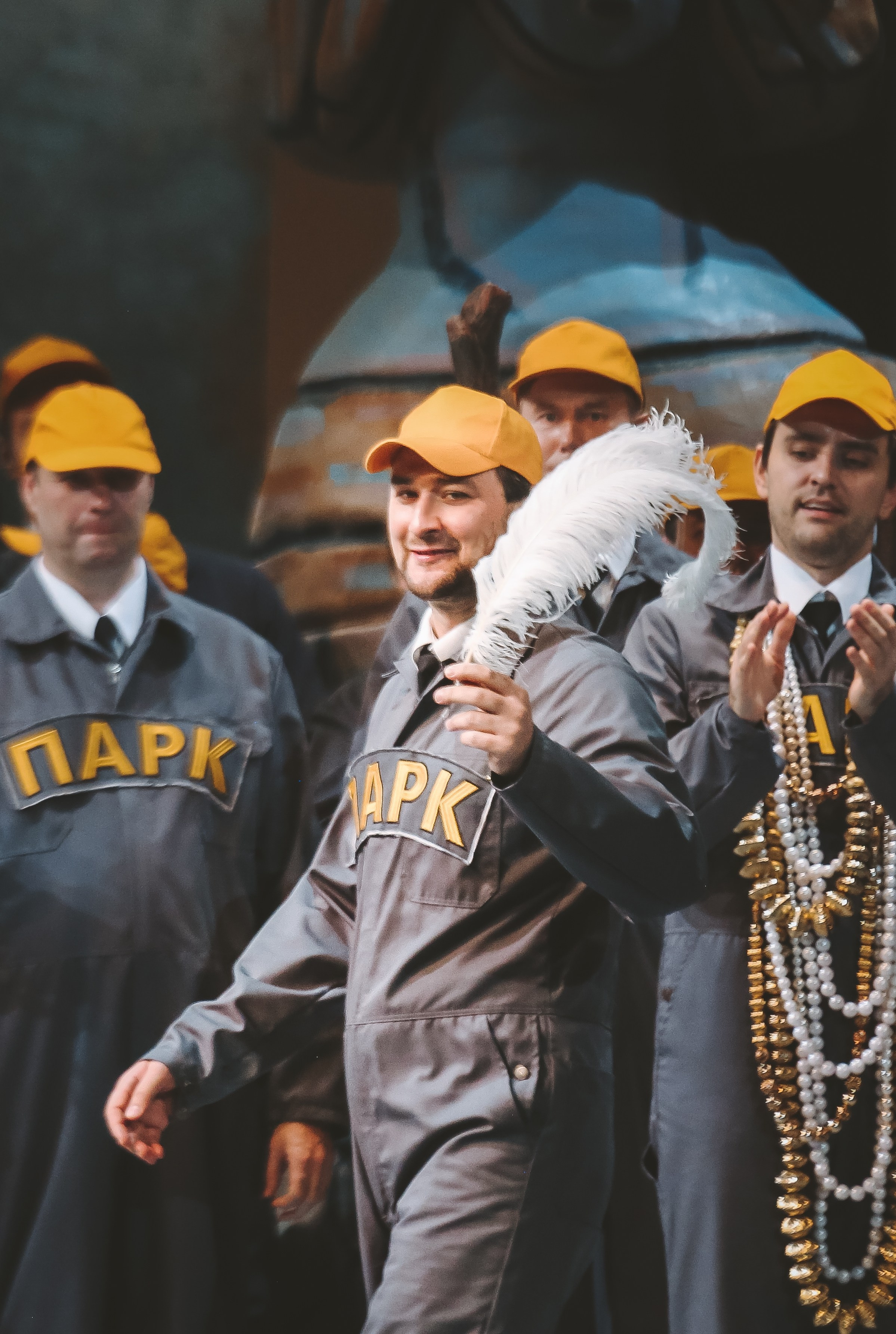 Парк древнерусского периода: премьера «Садко» Чернякова в Большом театре. Дарья Письменюк / Darya Leitstern — фотограф, музыкант, журналист, путешественник