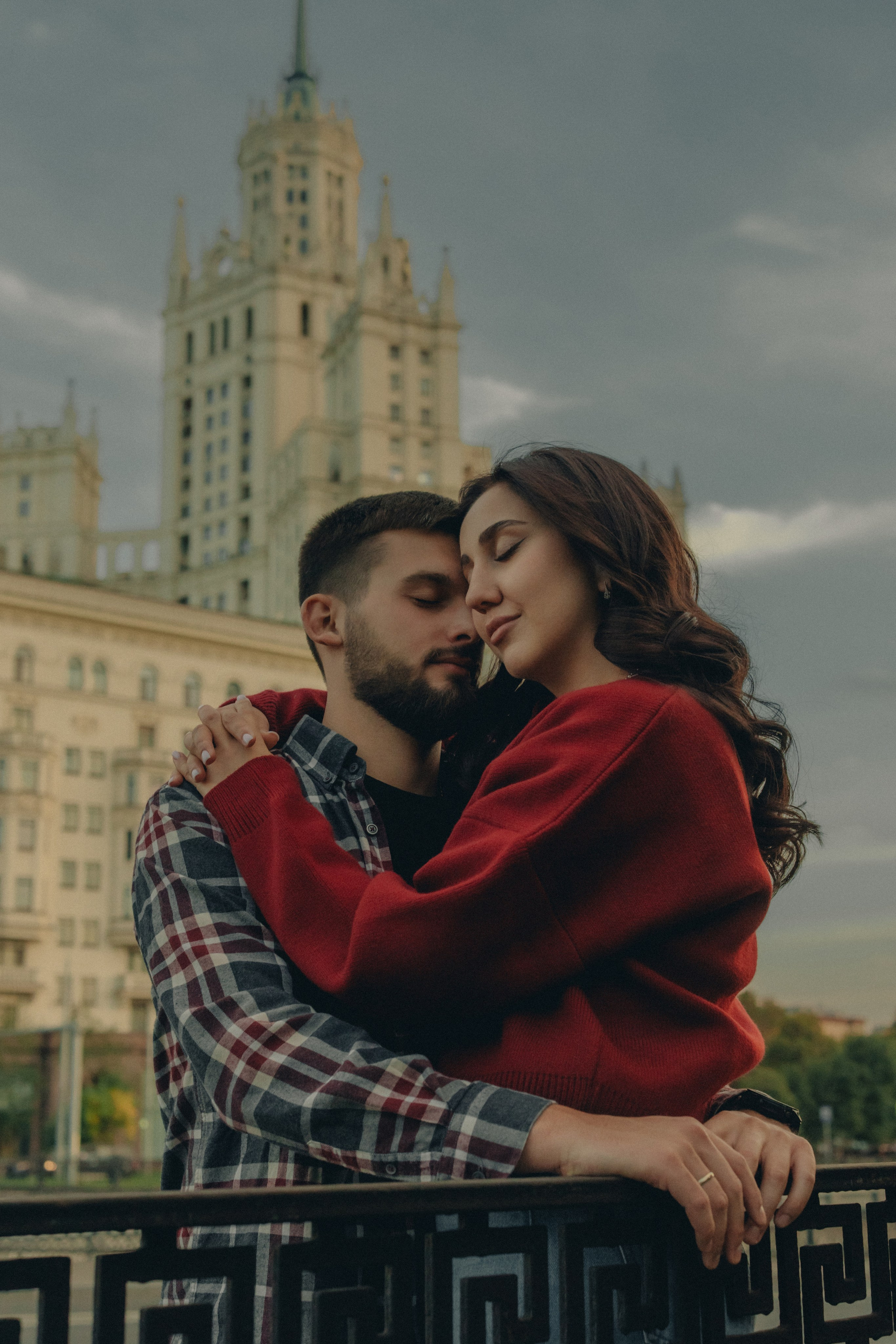 M & V | фотосессия на Котельнической набережной. Портретный фотограф Москва