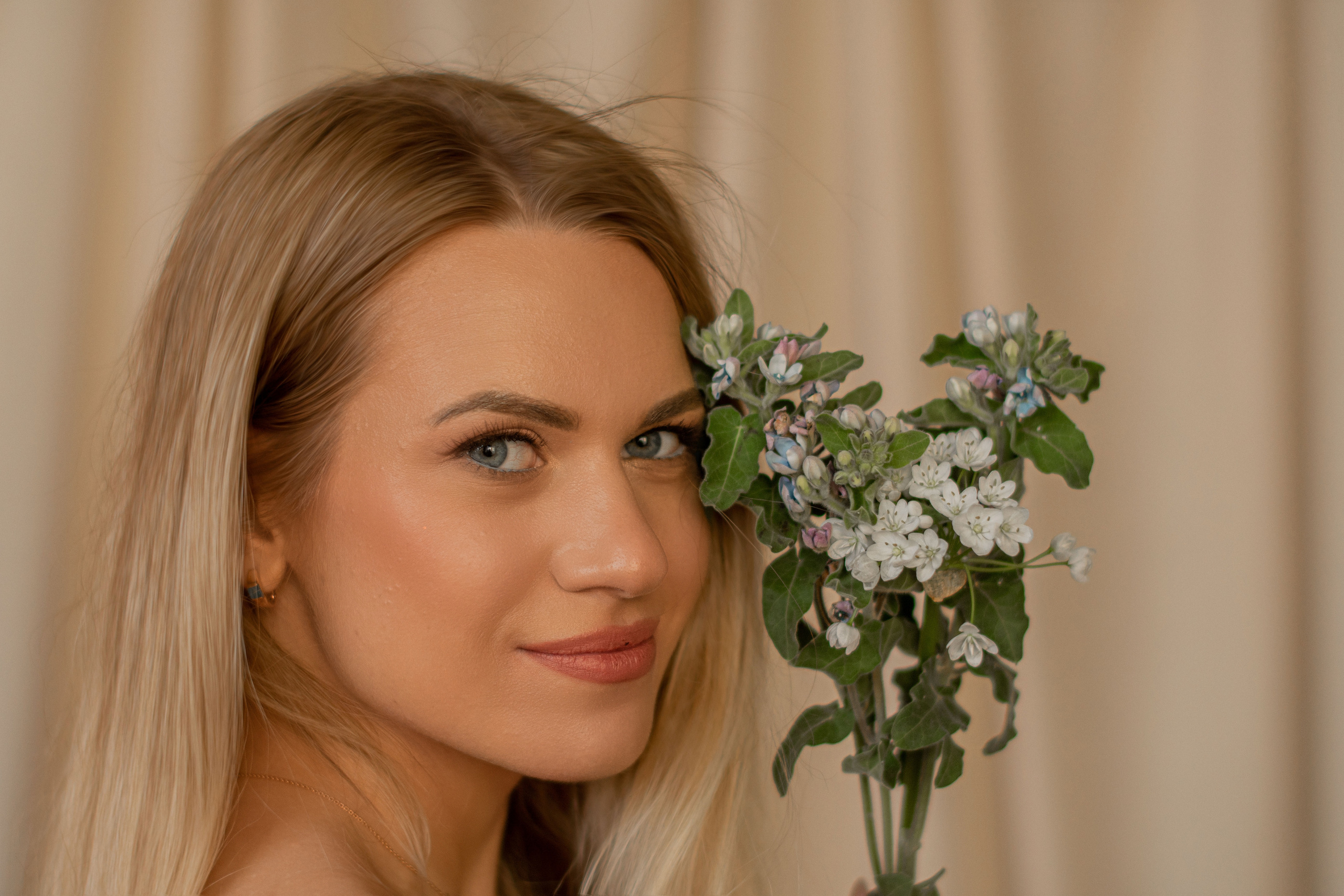 Индивидуальная студийная съемка. Семейный  и свадебный фотограф в Мурманске Мария Шепелева