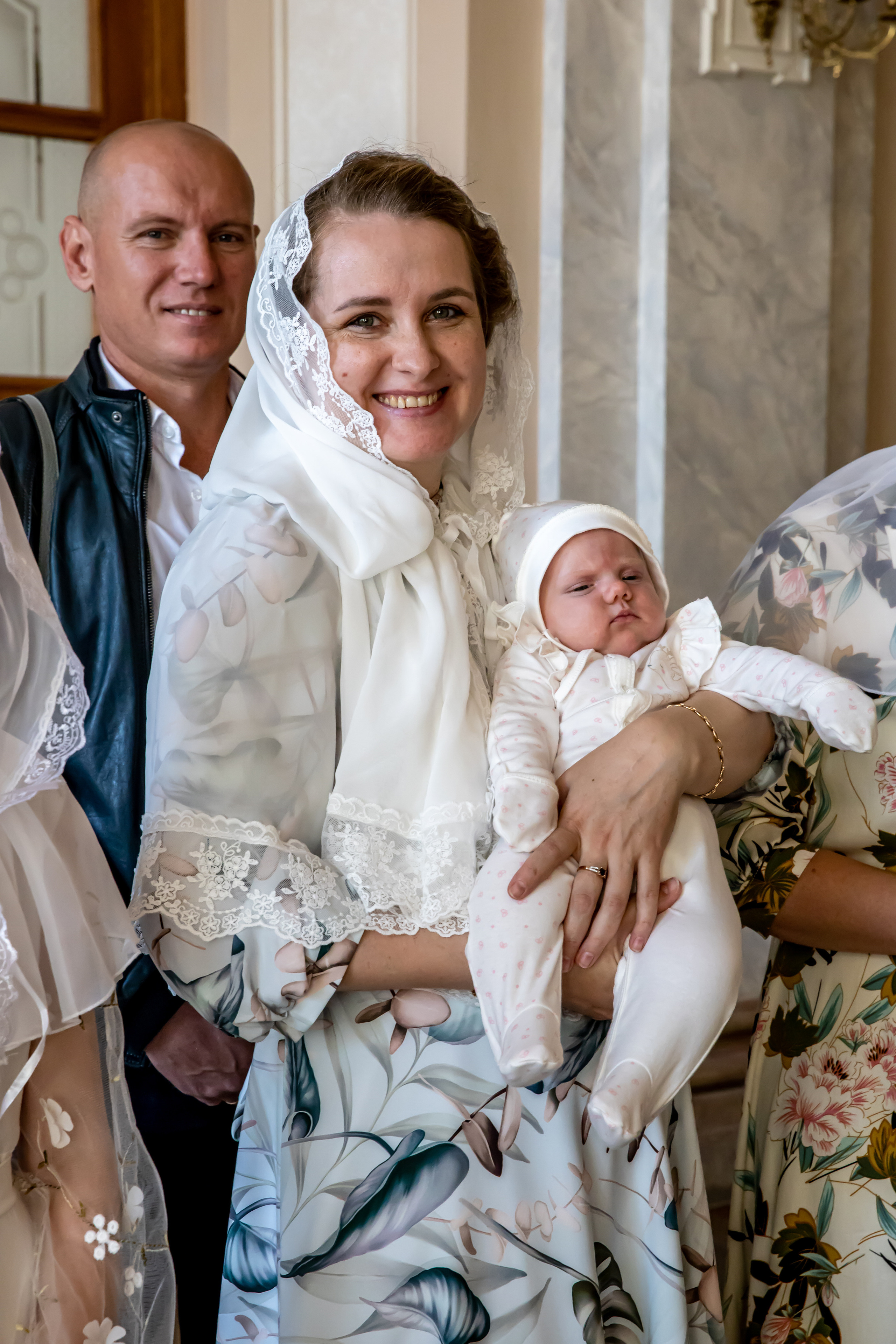 Мл. Варвара. Рассказ о Крещении. ФОТОГРАФ РАДОСТИ Фотосессия в студии СПб. Портретный фотограф — Юрий Торлопов