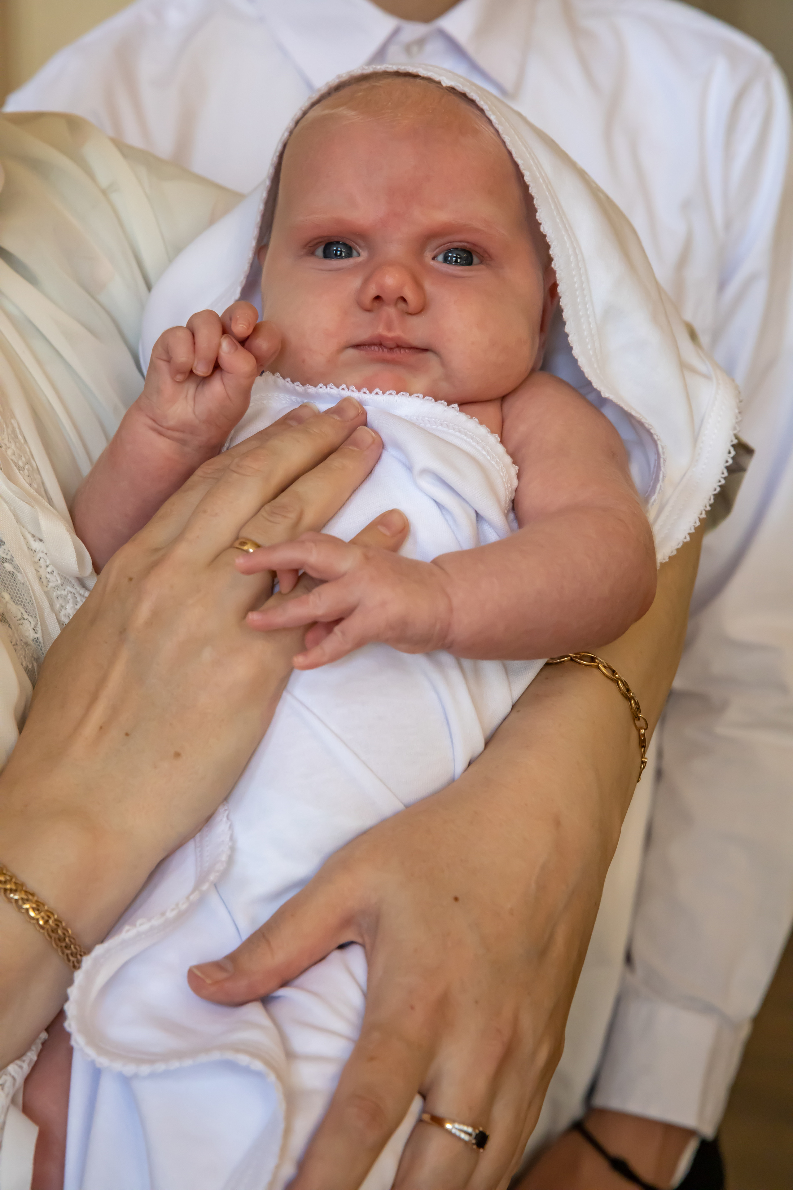 Мл. Варвара. Рассказ о Крещении. ФОТОГРАФ РАДОСТИ Фотосессия в студии СПб. Портретный фотограф — Юрий Торлопов