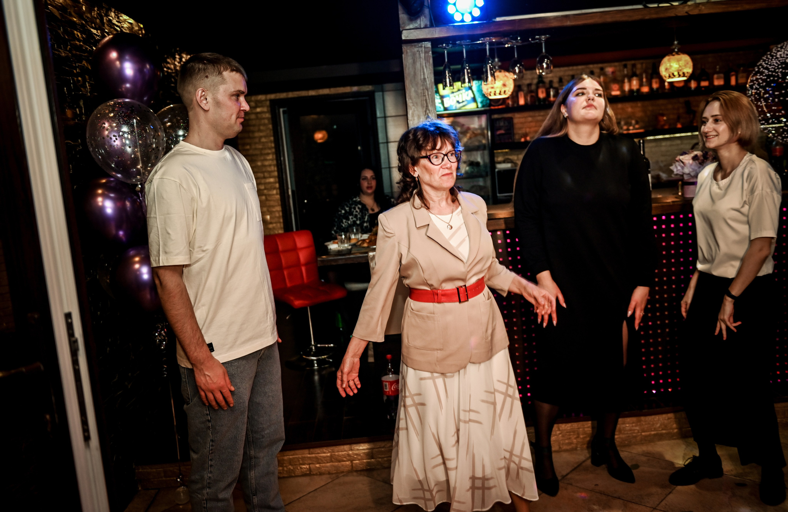 День рождения. Свадебный, семейный, детский, контент фотограф в Омске Максим Ильин