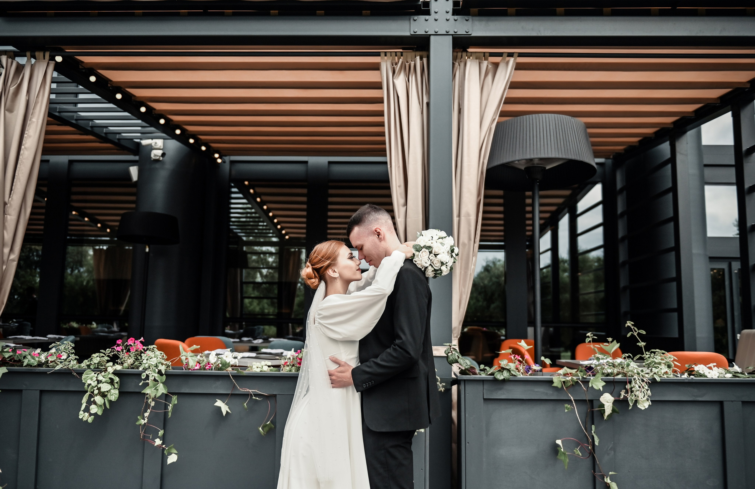 Яна и Виталий. Свадебный, семейный, детский, контент фотограф в Омске Максим Ильин