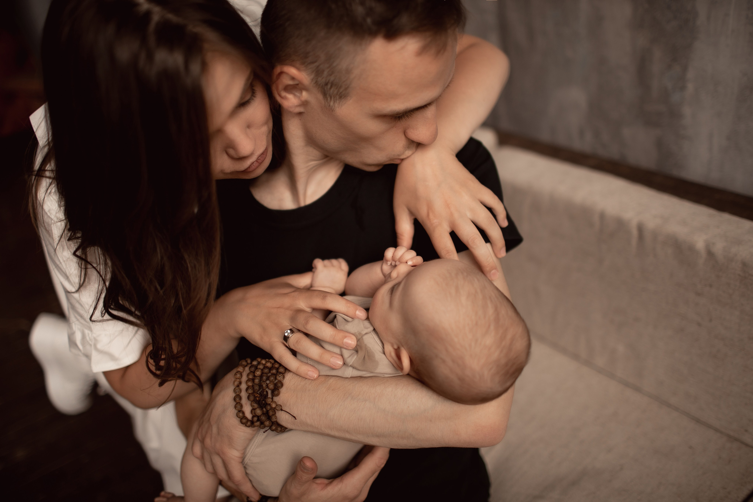 Валерия и Геннадий с крошкой. Семейный фотограф в Москве