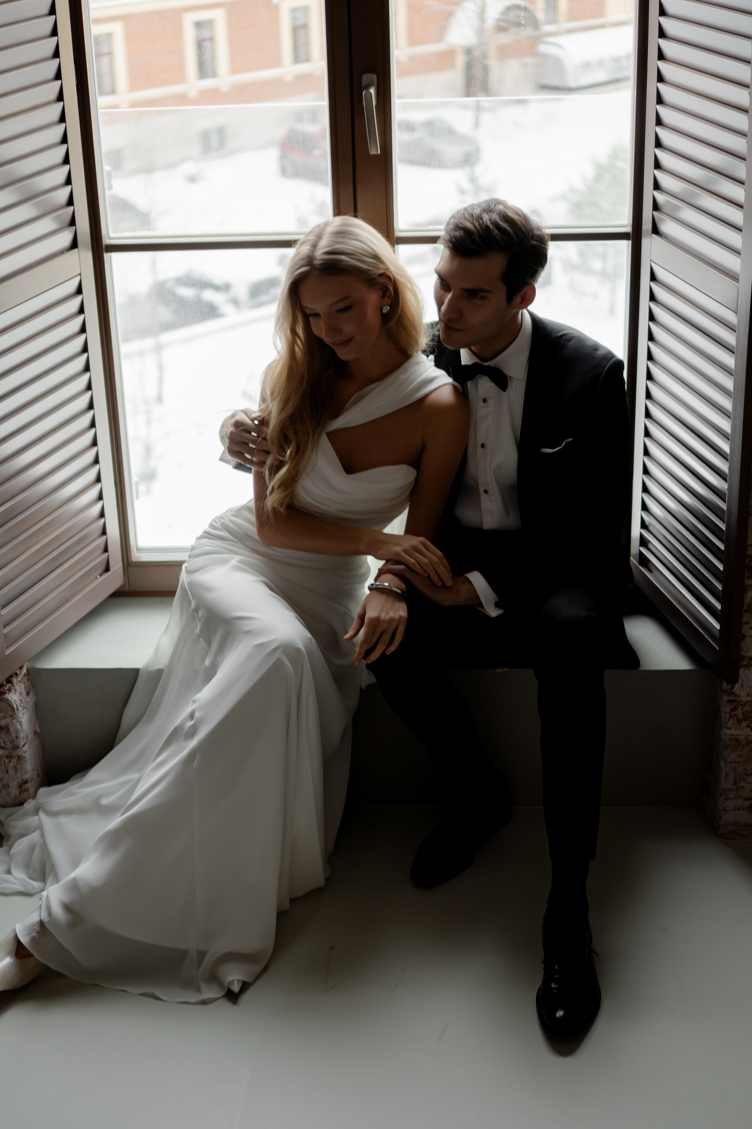 ЭЛЕГАНТНАЯ СВАДБЕНАЯ СЬЕМКА ЖЕНИХА И НЕВЕСТЫ В ДОРОГОМ ОТЕЛЕ САНКТ-ПЕТЕРБУРГА. Профессиональный фотограф, Санкт-Петербург — Виктория Богомолова
