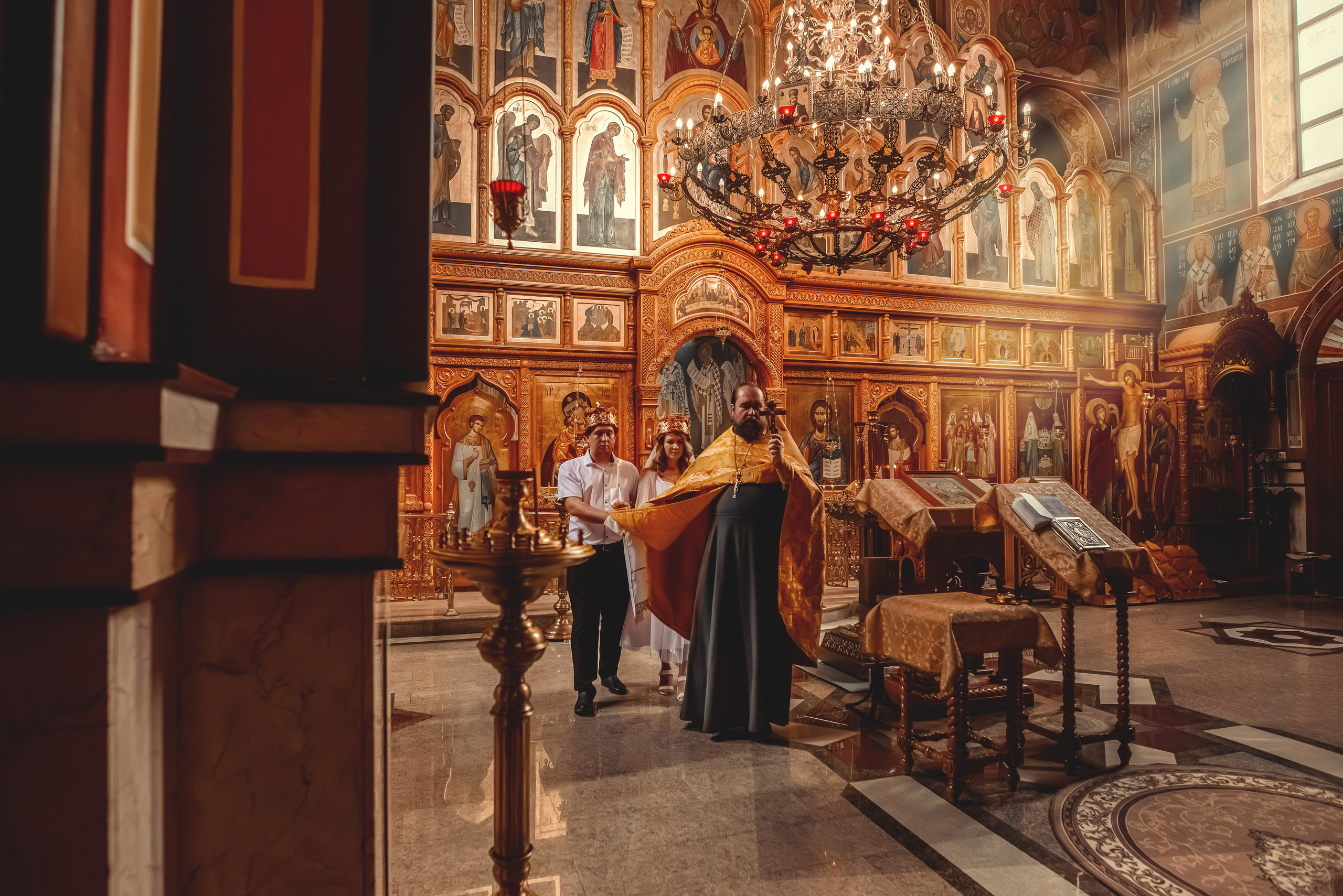 Таинство Венчания Артемия и Екатерины. Фотограф Таинств Крещения и Венчания в г. Курске