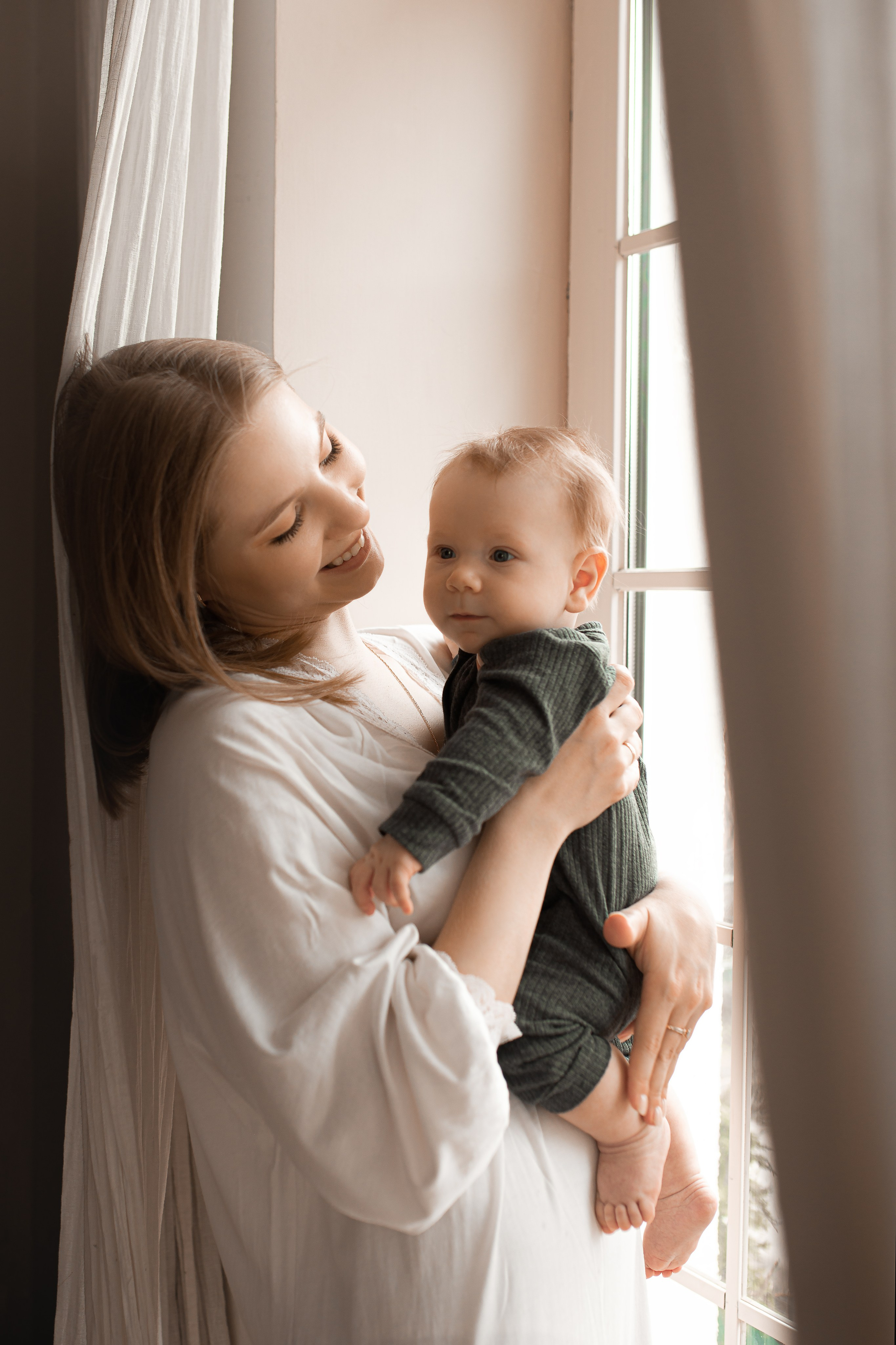 Константин, Яна и Арсений. Фотограф Таинств Крещения и Венчания в г. Курске