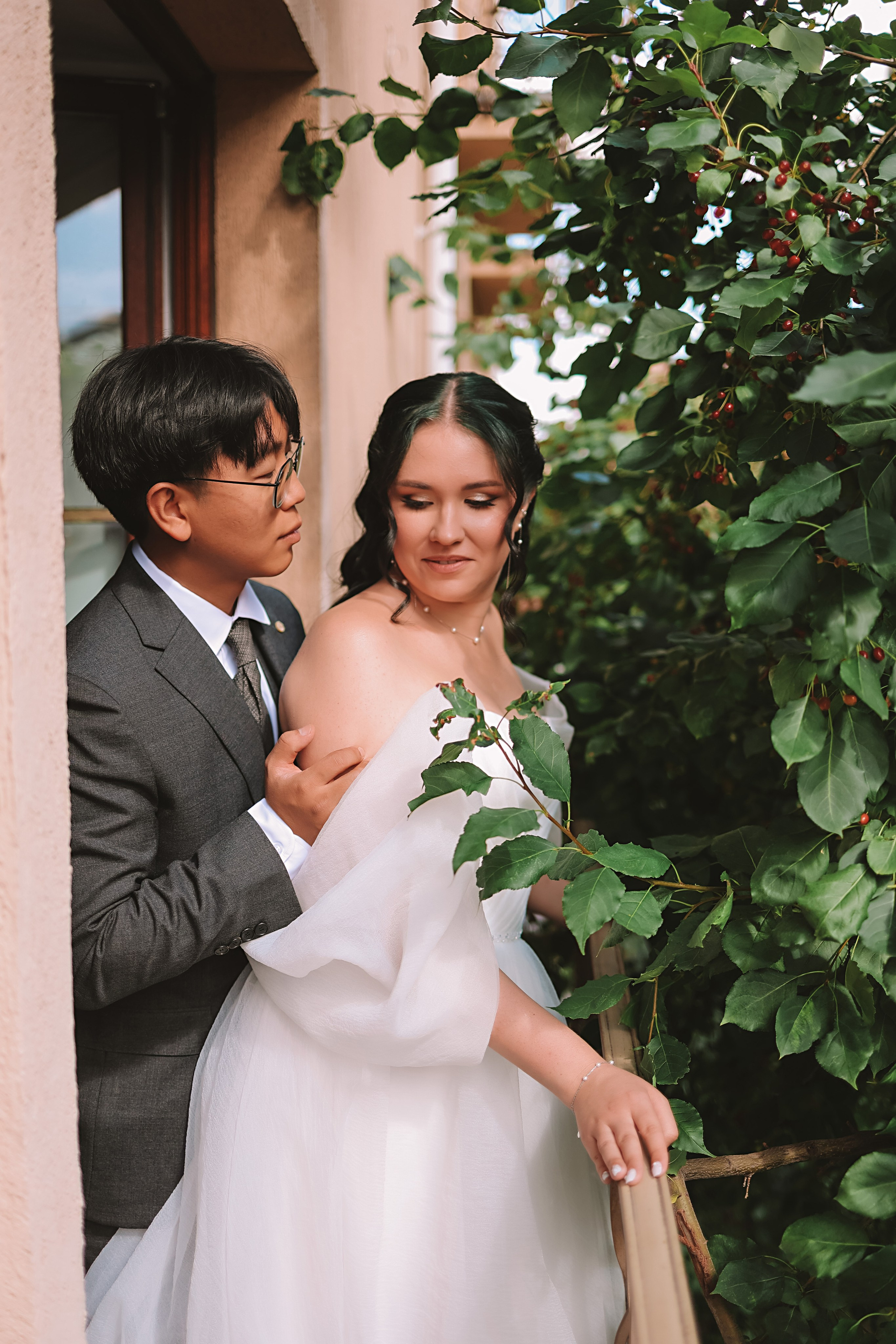 Айвазовский и парк дружбы народов. Семейный фотограф Тюмень, фотограф на роды Салмина Мария