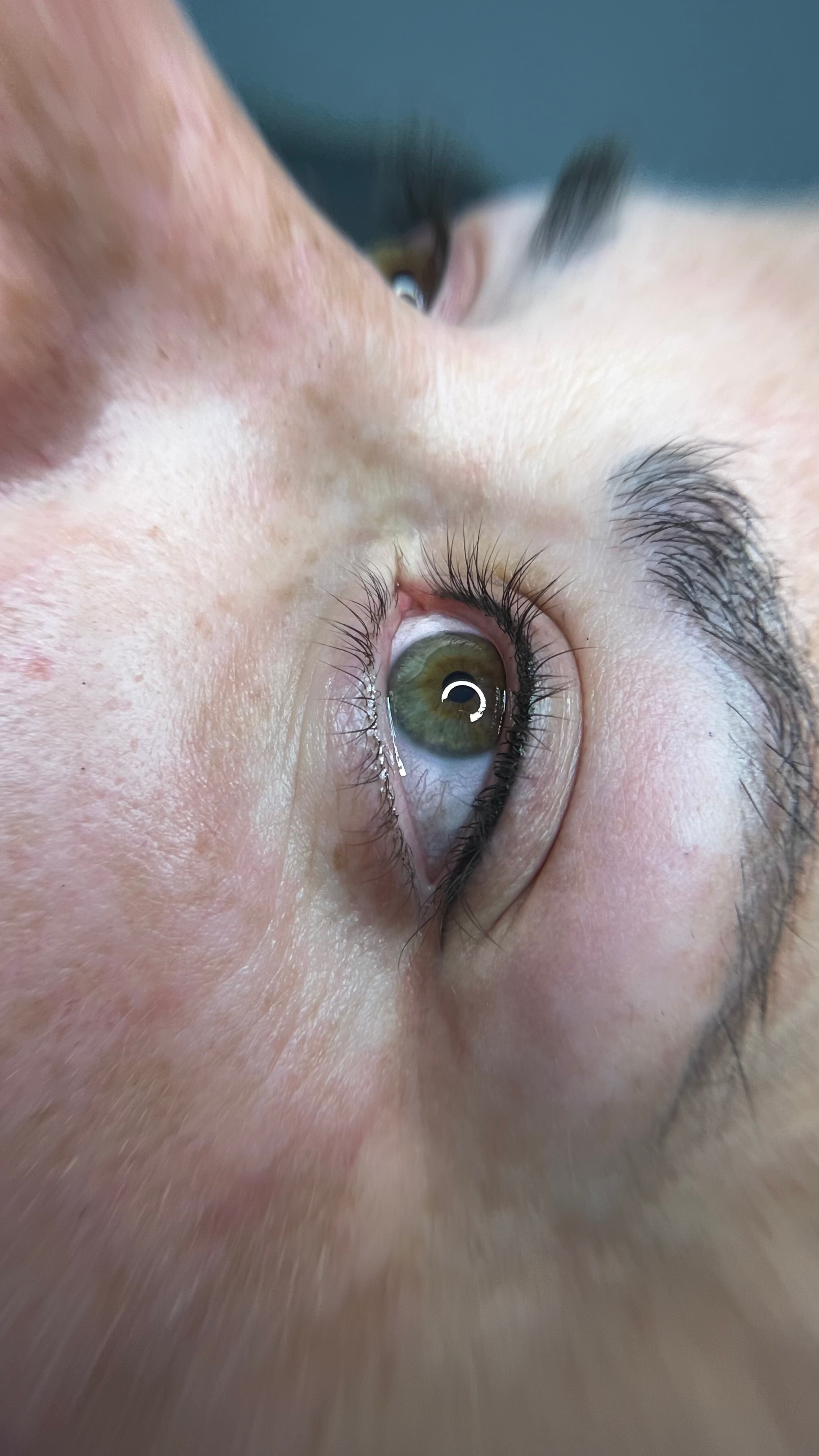 Оксана. Студия перманентного макияжа, косметологии и массажа SYMMETRY в Москве, м. Киевская