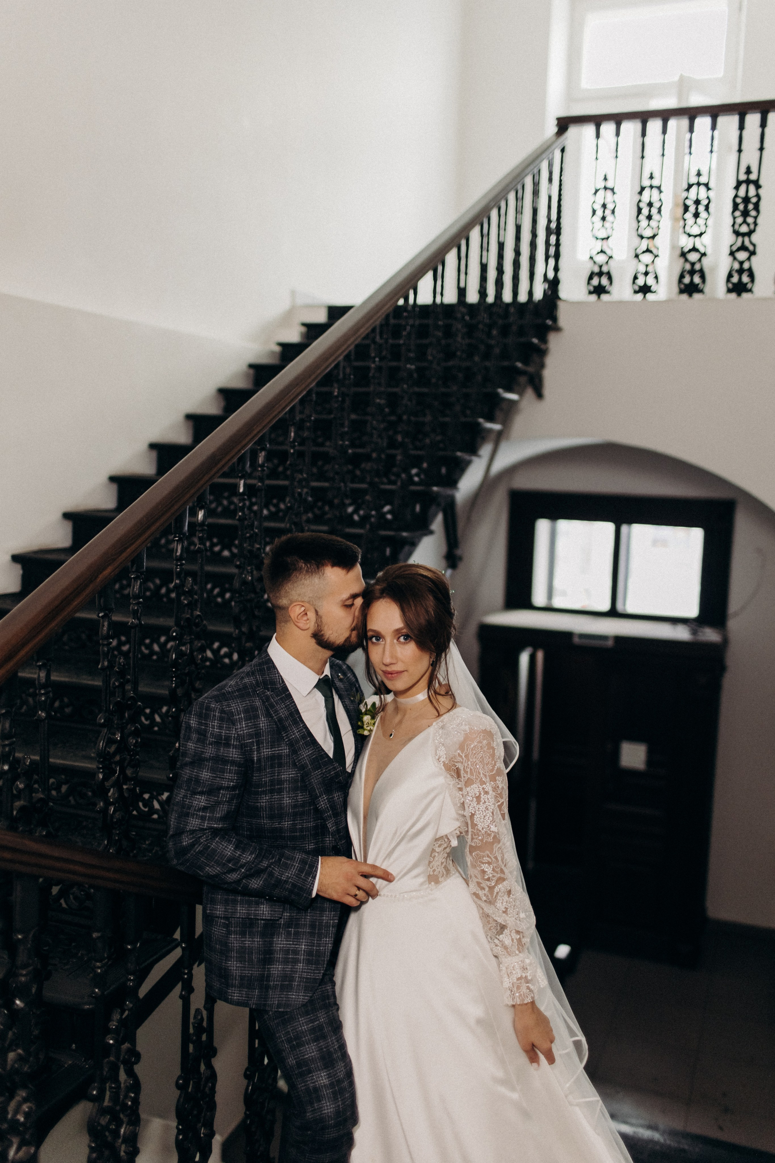 Эдуард и Вера (загс, прогулка). Фотограф свадебный семейный в Красноярске Шукшина Наталья