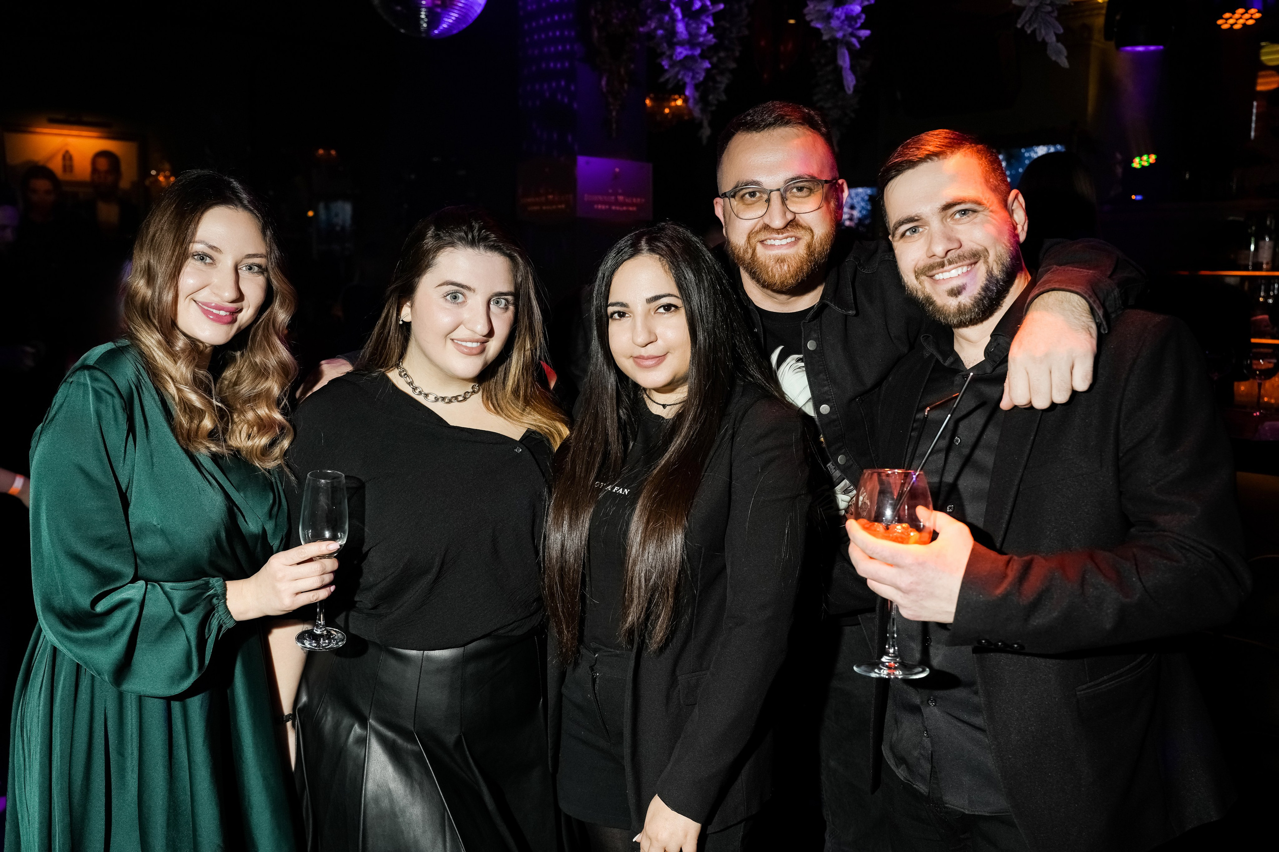 EVENT-туса в караоке. Свадебный фотограф и видеограф в Ростове-на-Дону. Максим и Наталья Лебедевы