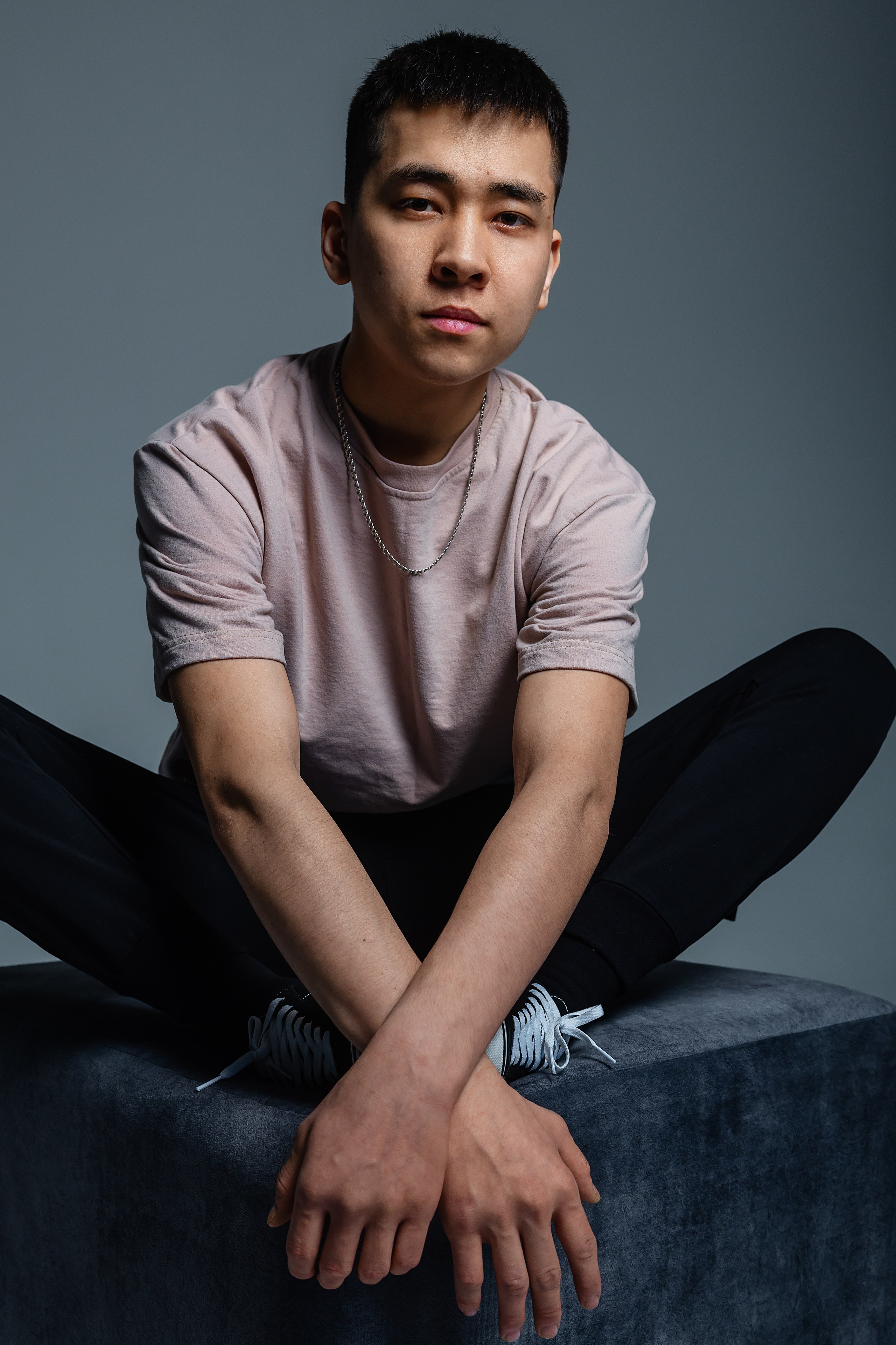 Мужской портрет. Фотограф и видеограф в Улан-Удэ: Аюна Габагуева и Артём Шаханов