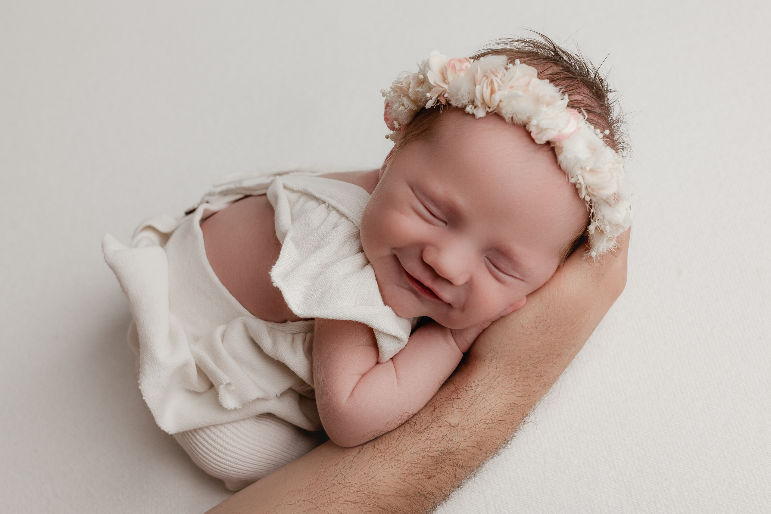 Новорожденные. Фотограф новорожденных в Уфе Инзиля Сулейманова
